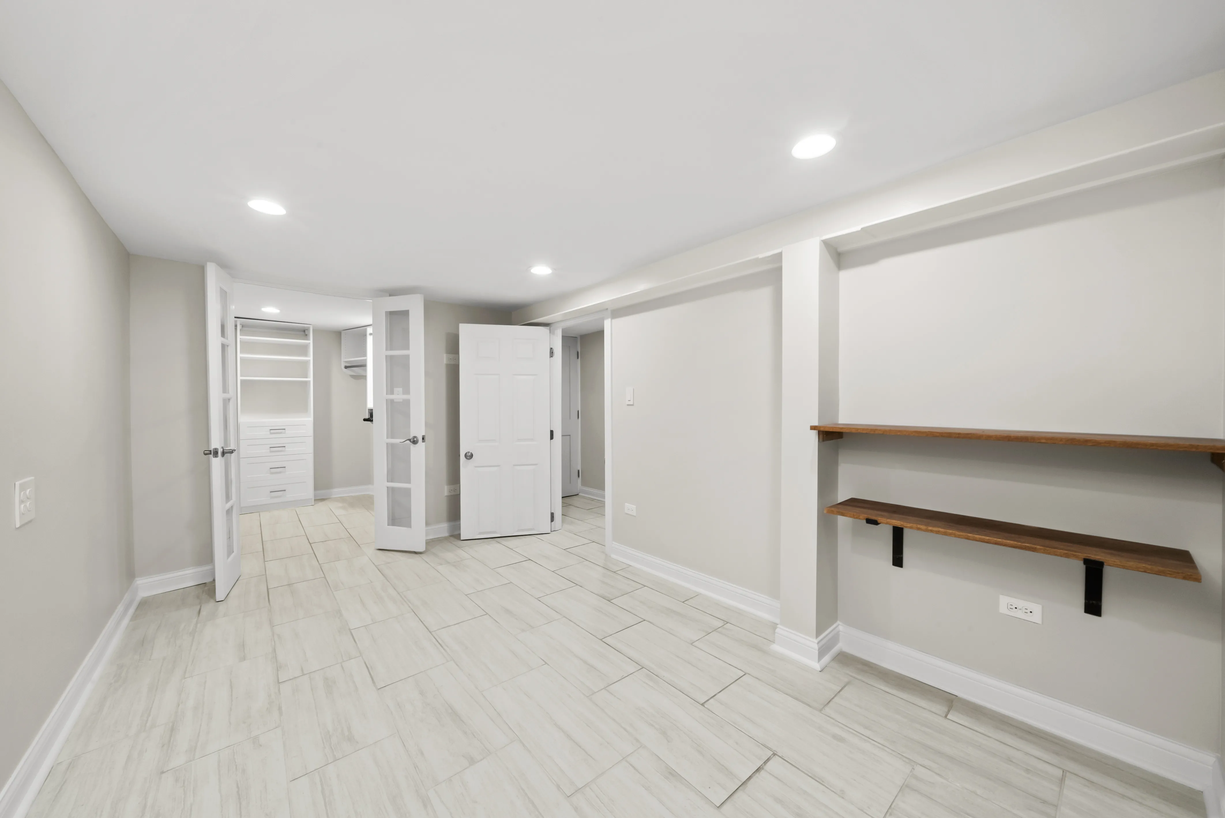 3514 W Hirsch St   60651 60651-unit#GND-Chicago-IL