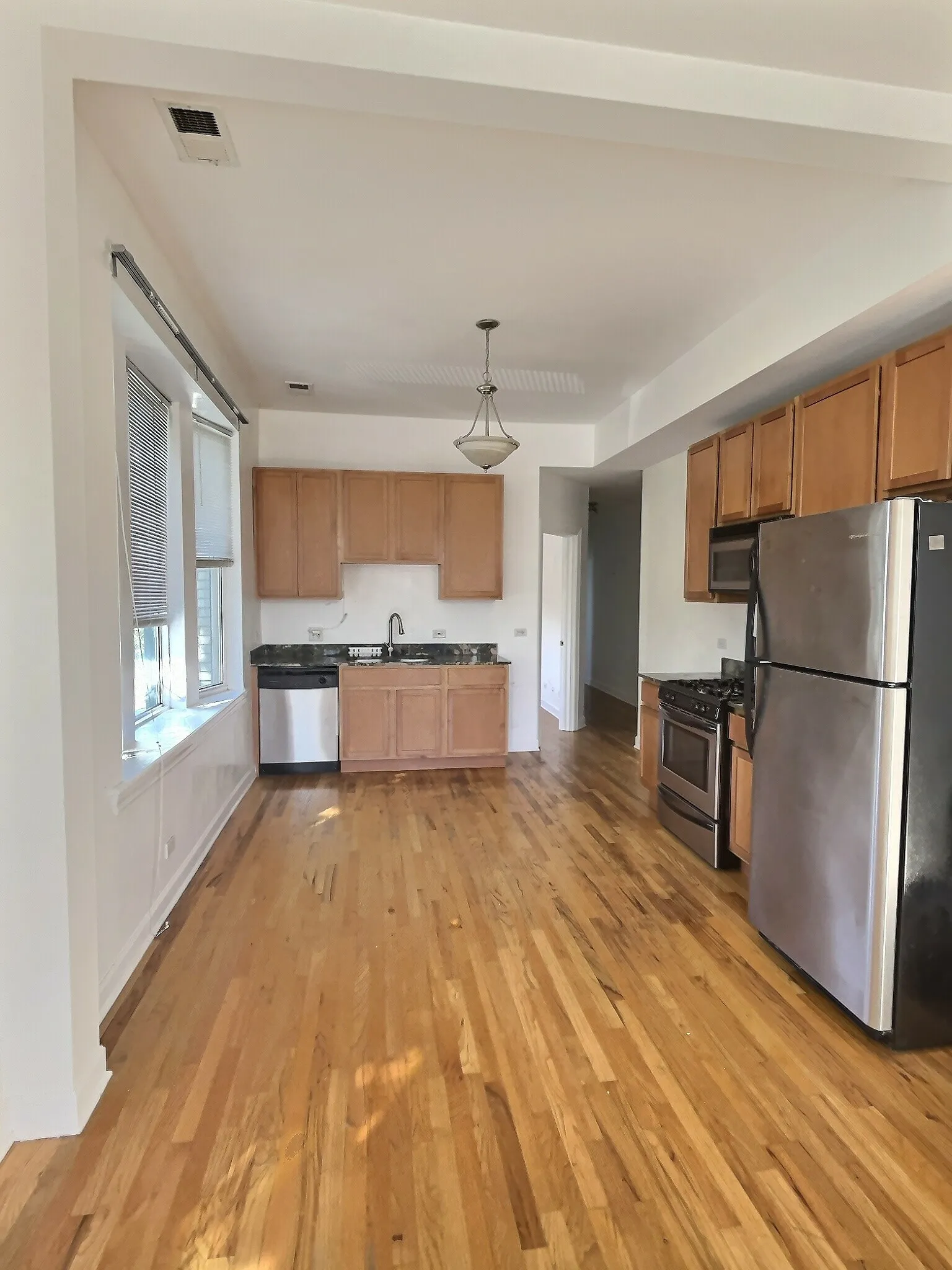 3760 W Fullerton Ave 60647 60647-unit#2W-Chicago-IL