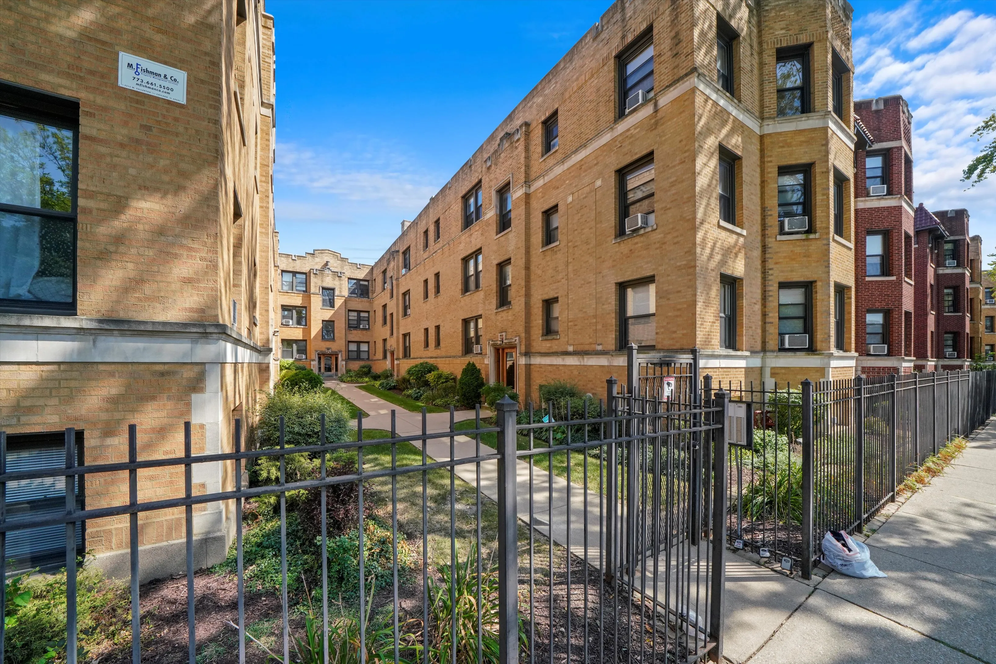 2647 N Spaulding Ave 60647 60647-unit#2W-Chicago-IL