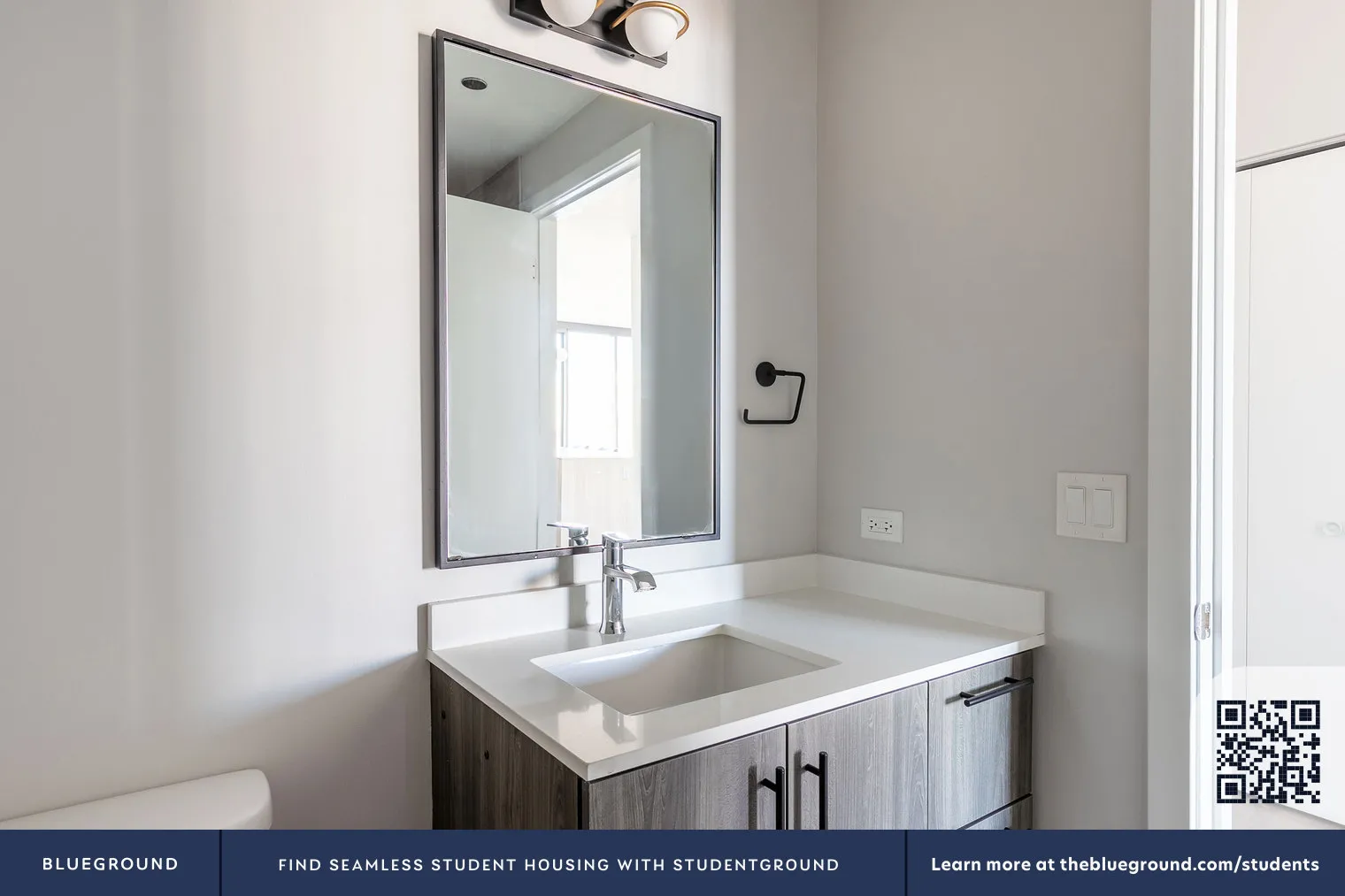 5252 S Cornell Ave 60615 60615-5252 Apartments-unit#ID1160-Chicago-IL