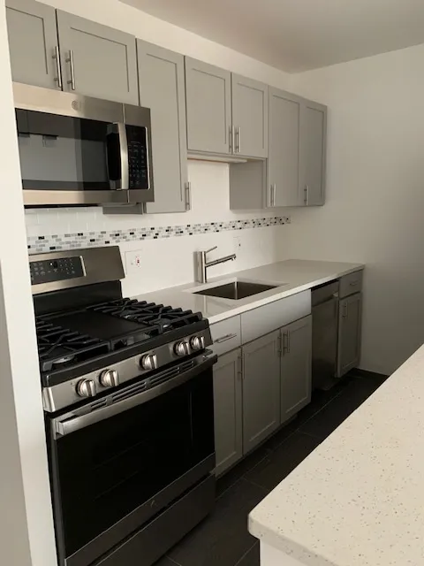 2424 N Clark St 60614 60614-unit#408-Chicago-IL