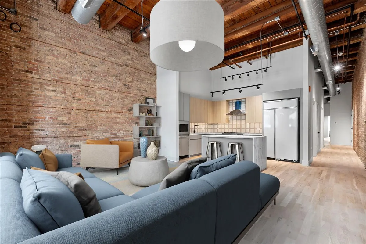 153 W Ohio St   60654 60654-Paper Box Lofts-Chicago-IL