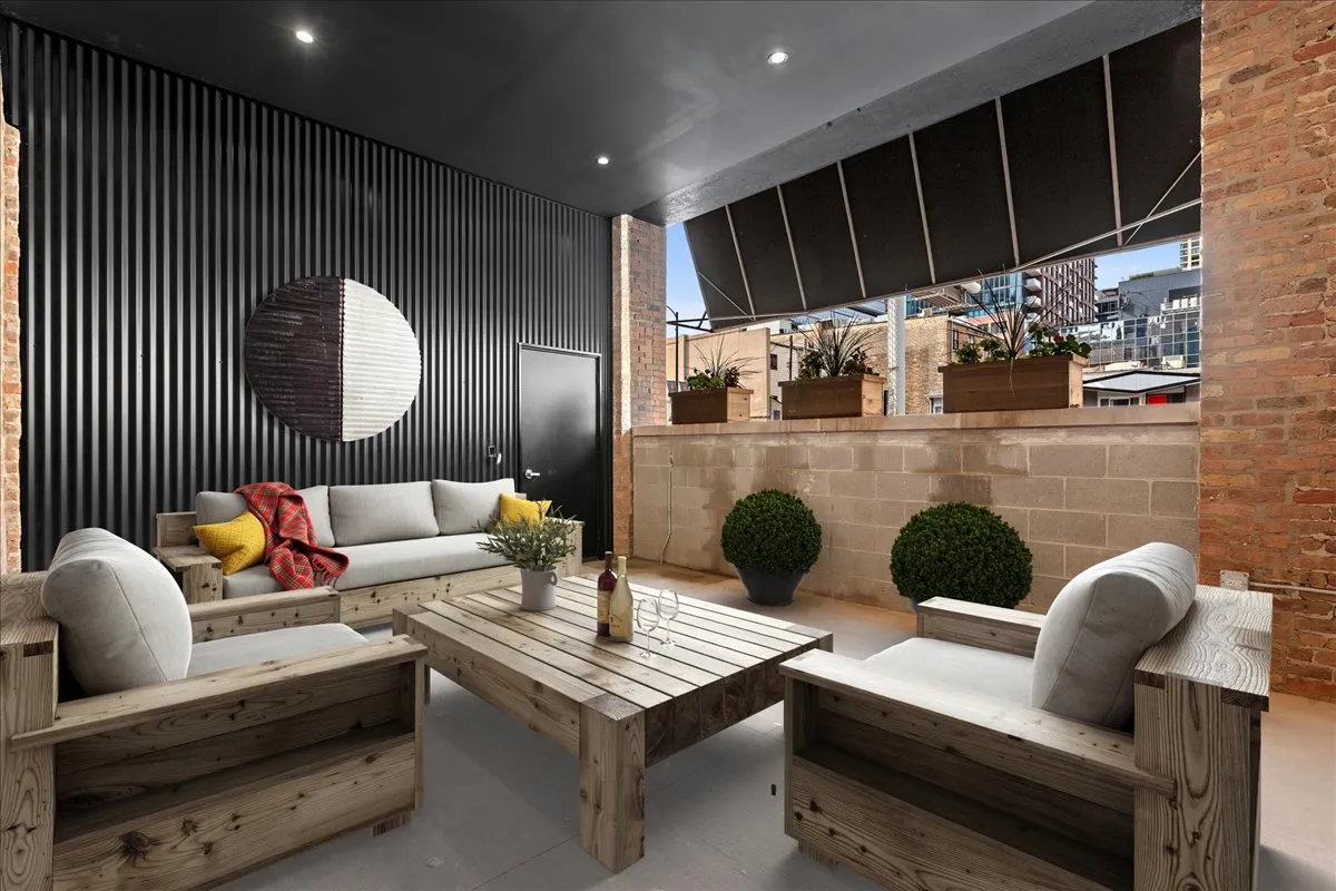 153 W Ohio St   60654 60654-Paper Box Lofts-Chicago-IL