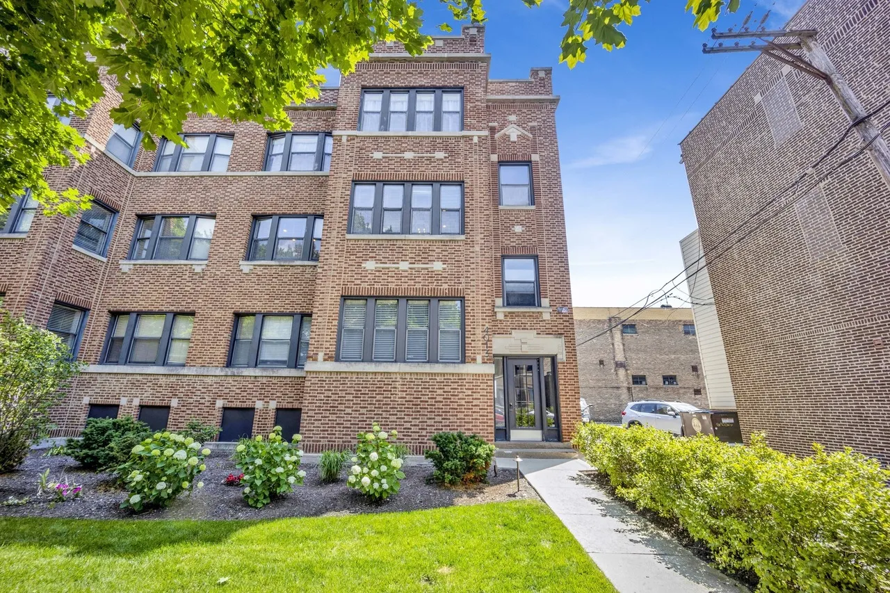 4013 N Southport Ave 60613 60613-unit#1-Chicago-IL