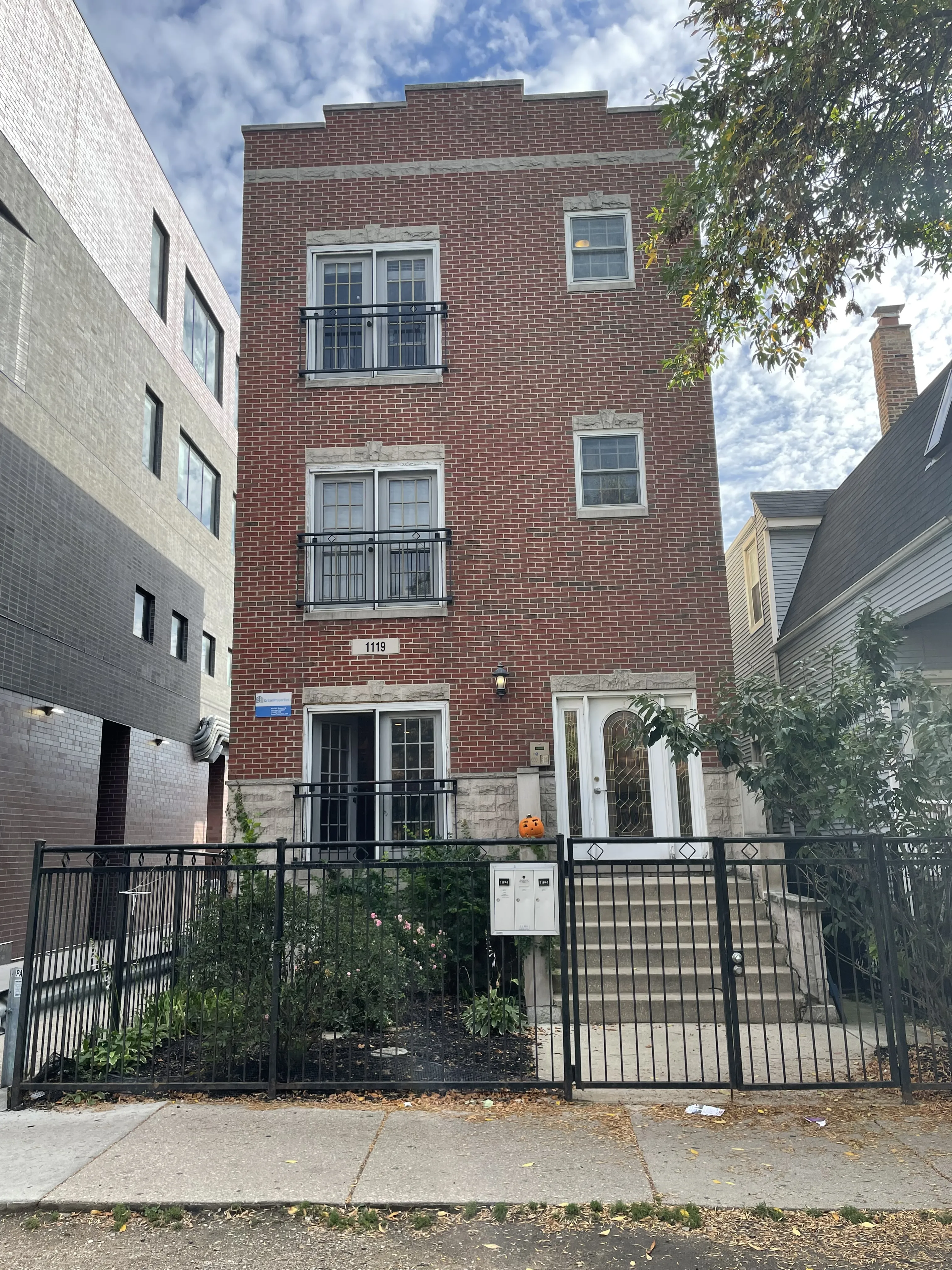 1119 W Addison St 60613 60613-unit#3-Chicago-IL