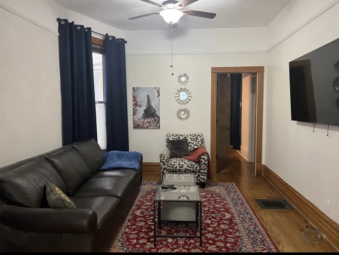 3628 N Fremont St 60613 60613-unit#1-Chicago-IL