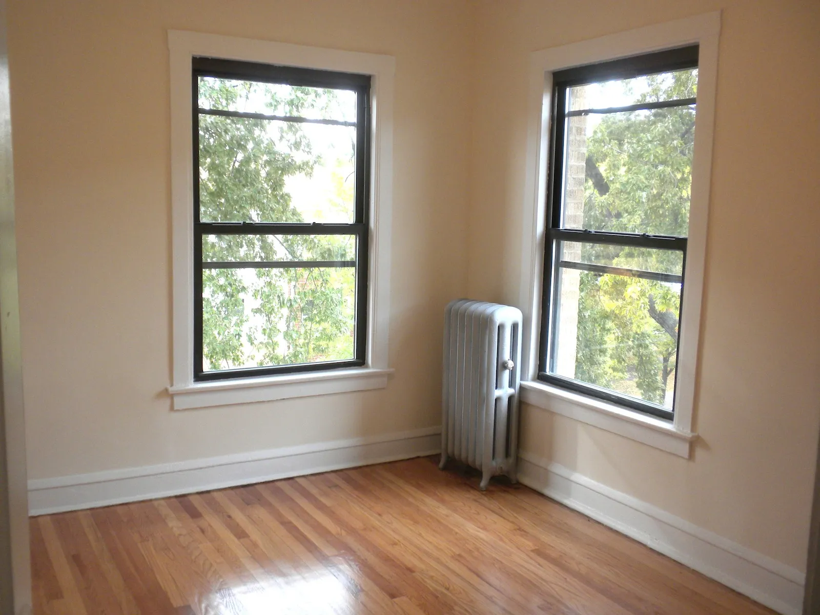 2647 N Spaulding Ave   60647 60647-unit#2W-Chicago-IL