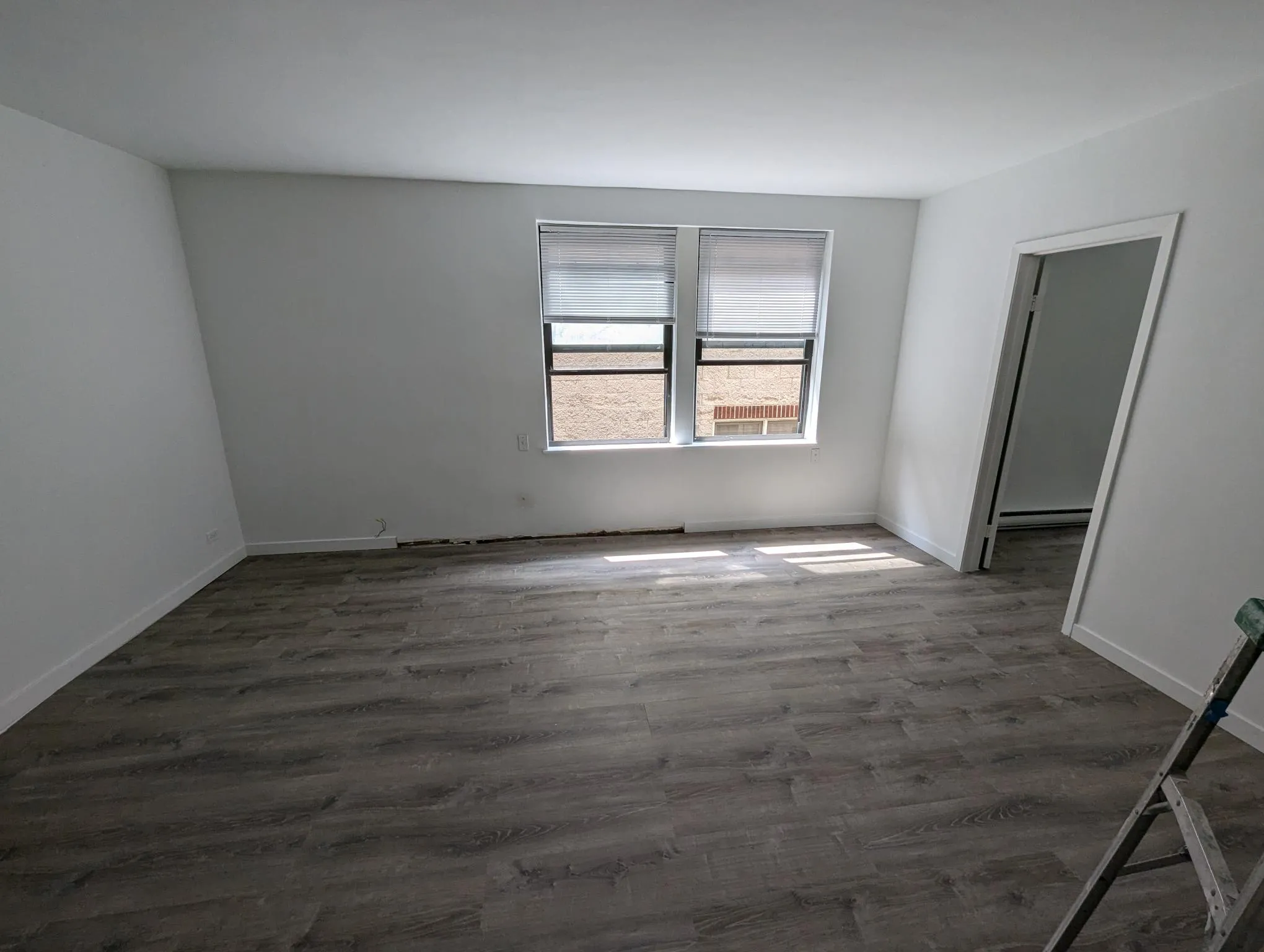 5726 N Winthrop Ave   60660 60660-unit#104-Chicago-IL