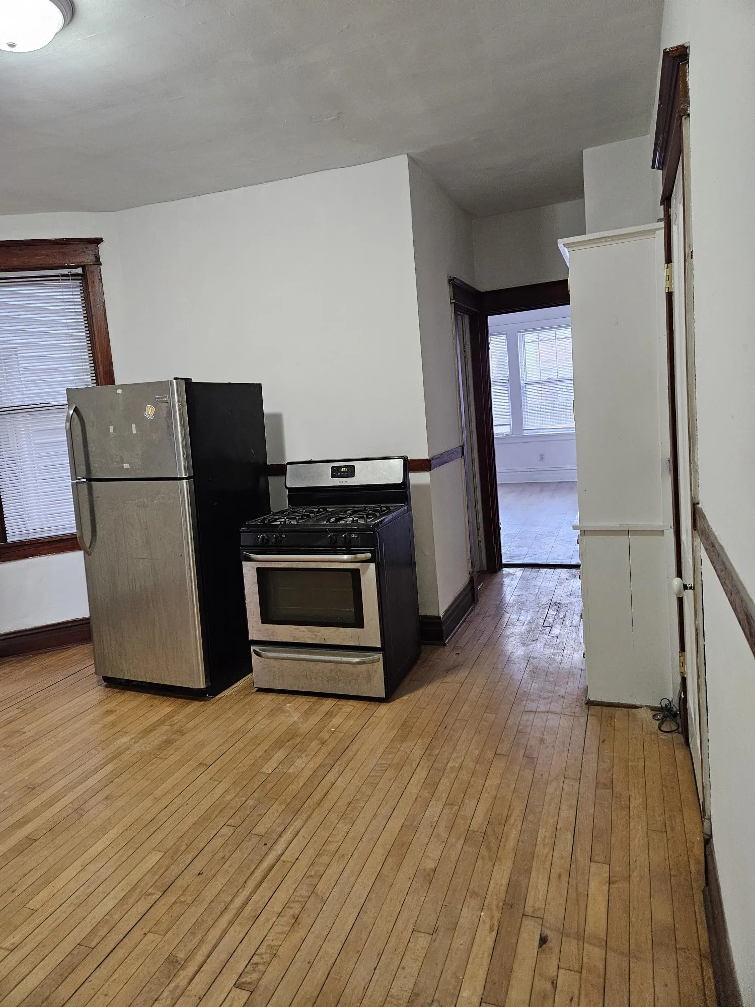 2553 N MARSHFIELD AVE 60614-unit#1F-Chicago-IL