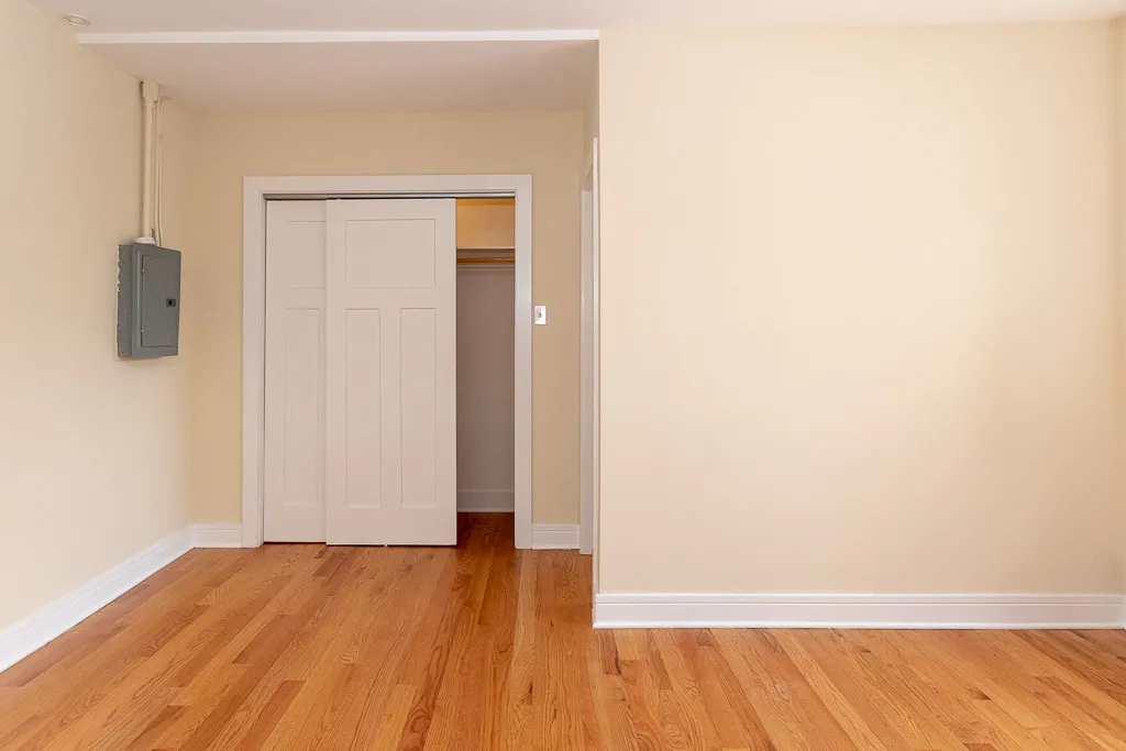 4546 N DAMEN AVE 60625-4546 North Damen-Chicago-IL