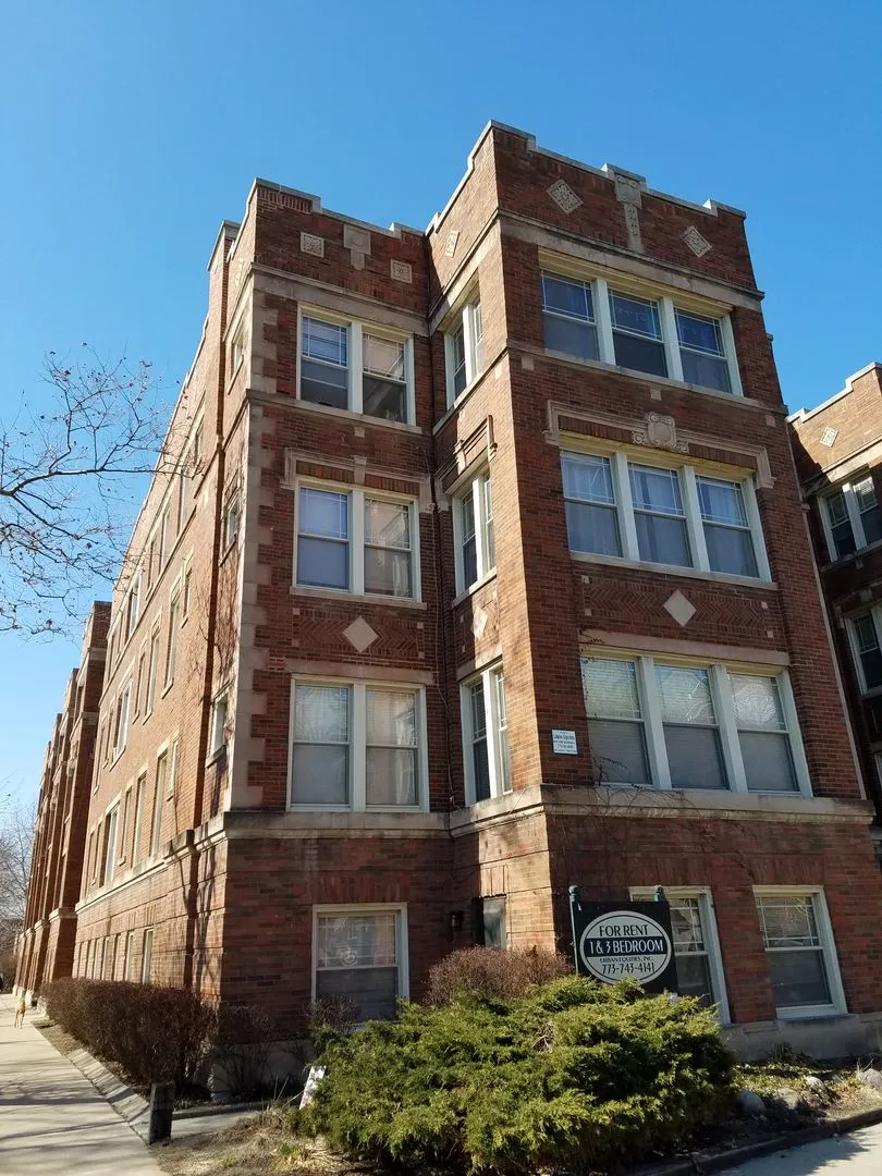 7010 N Sheridan Rd 60626 60626-unit#2-Chicago-IL