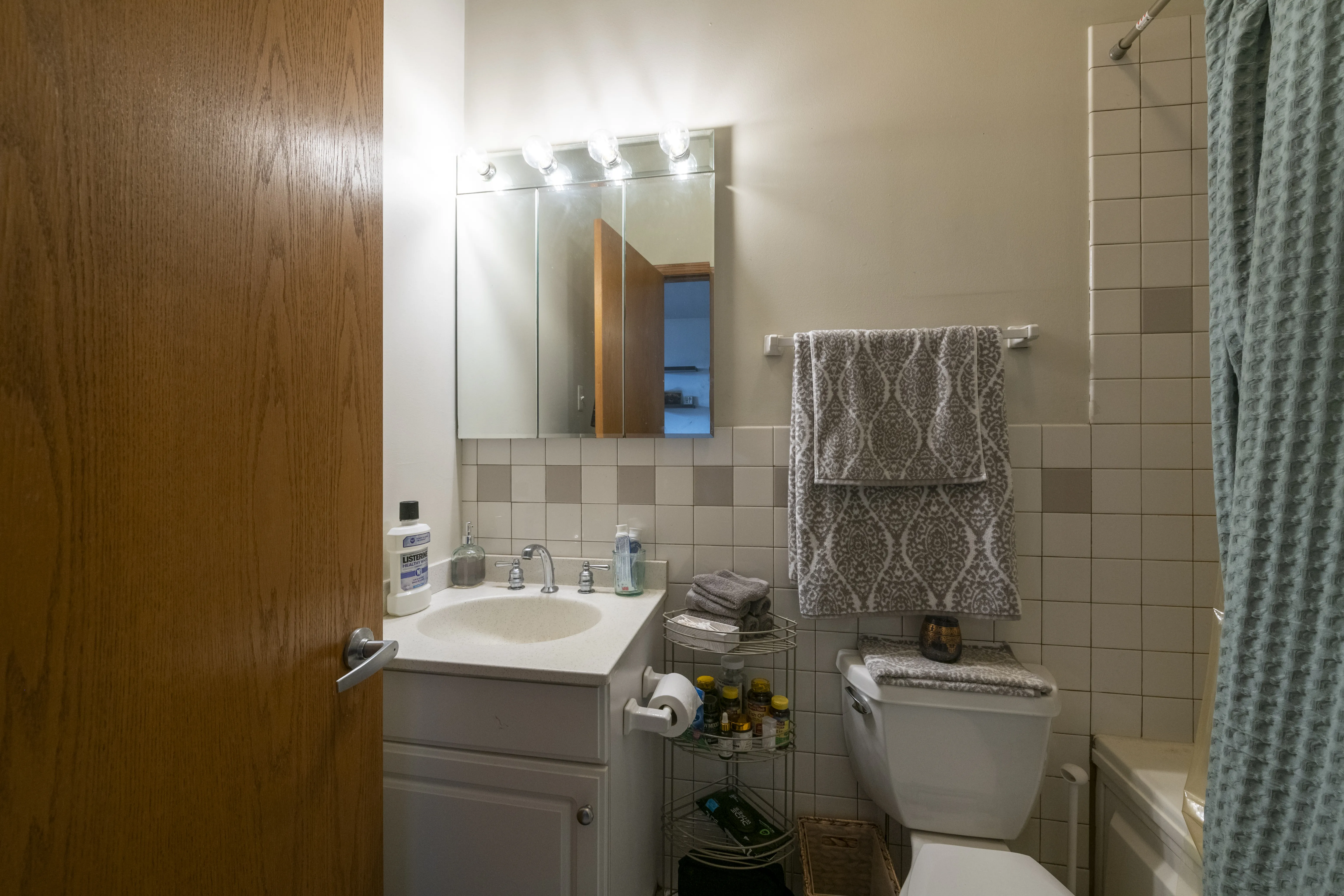 1164 W GRAND AVE 60642-unit#4F-Chicago-IL