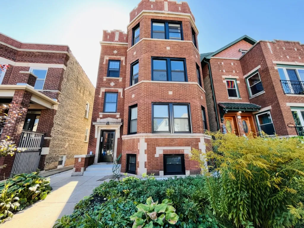 2507 W AINSLIE ST 60625-Short Term Lease-unit#GARDN-Chicago-IL