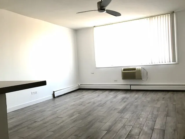 2424 N Clark St   60614 60614-unit#409-Chicago-IL