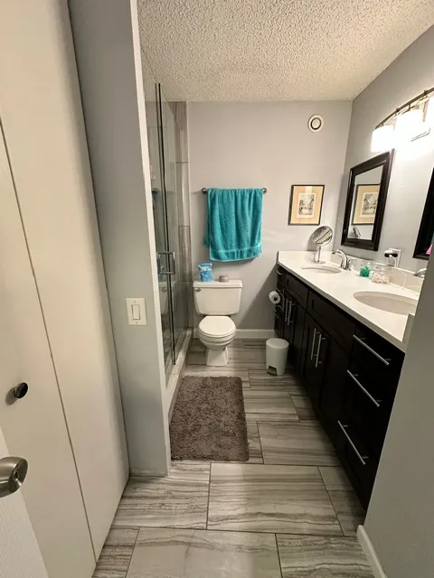 30 E Huron St   60611 60611-unit#3706-Chicago-IL