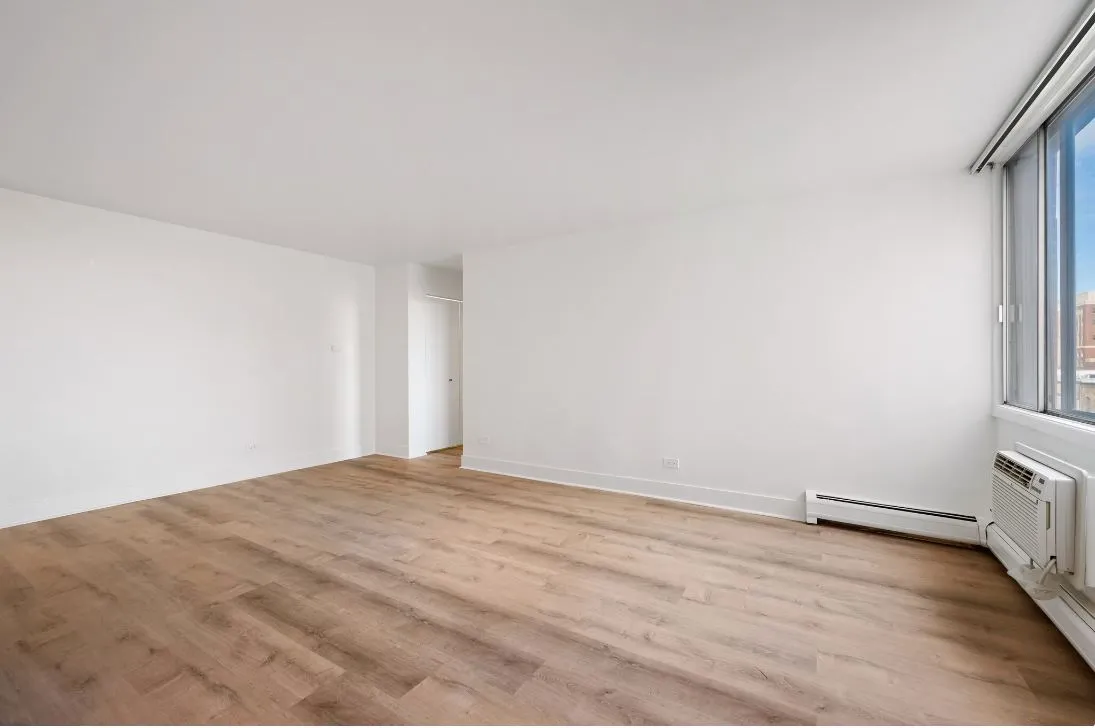 2424 N Clark St   60614 60614-unit#412-Chicago-IL