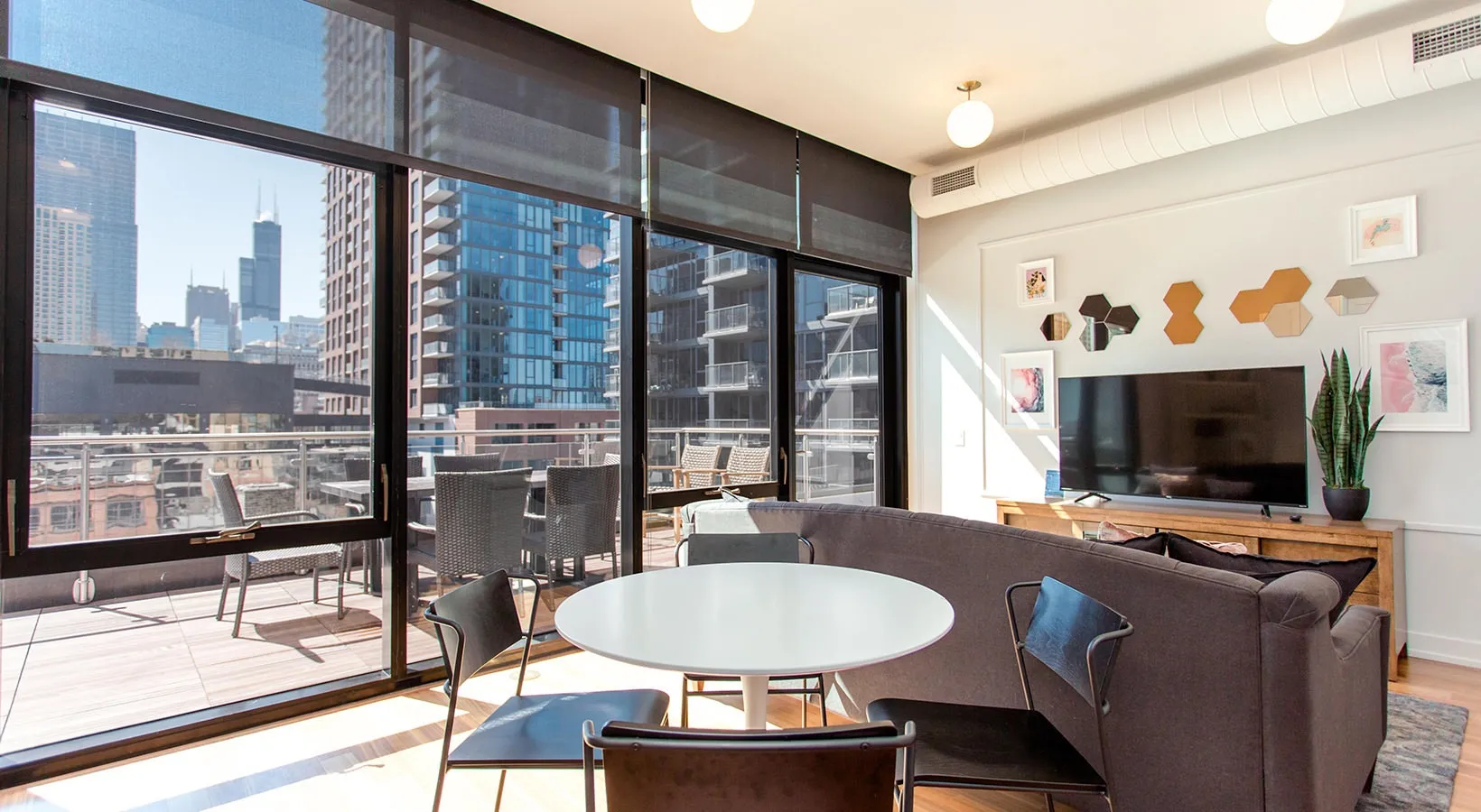 676 S La Salle St 60605 60605-unit#408-Chicago-IL