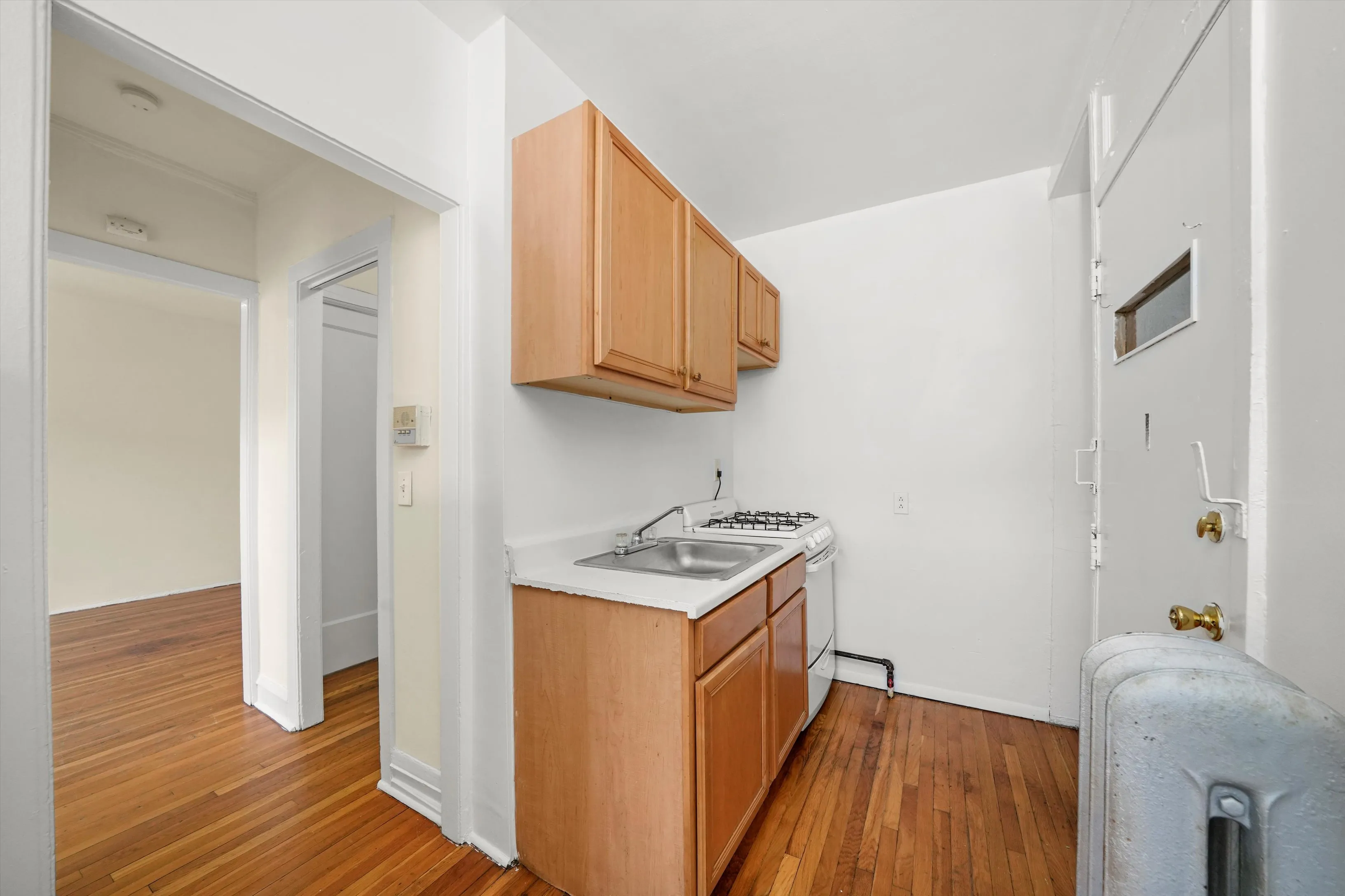3304 W. Schubert 60647-unit#2i-Chicago-IL
