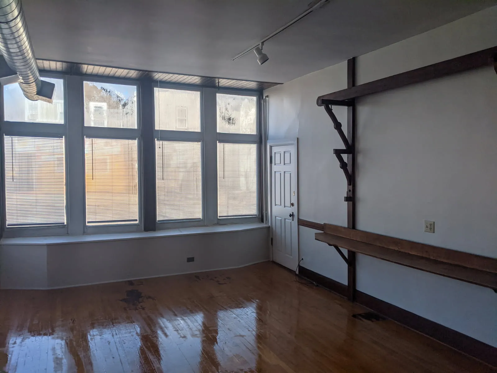 2459 W Moffat St 60647 60647-unit#1F-Chicago-IL