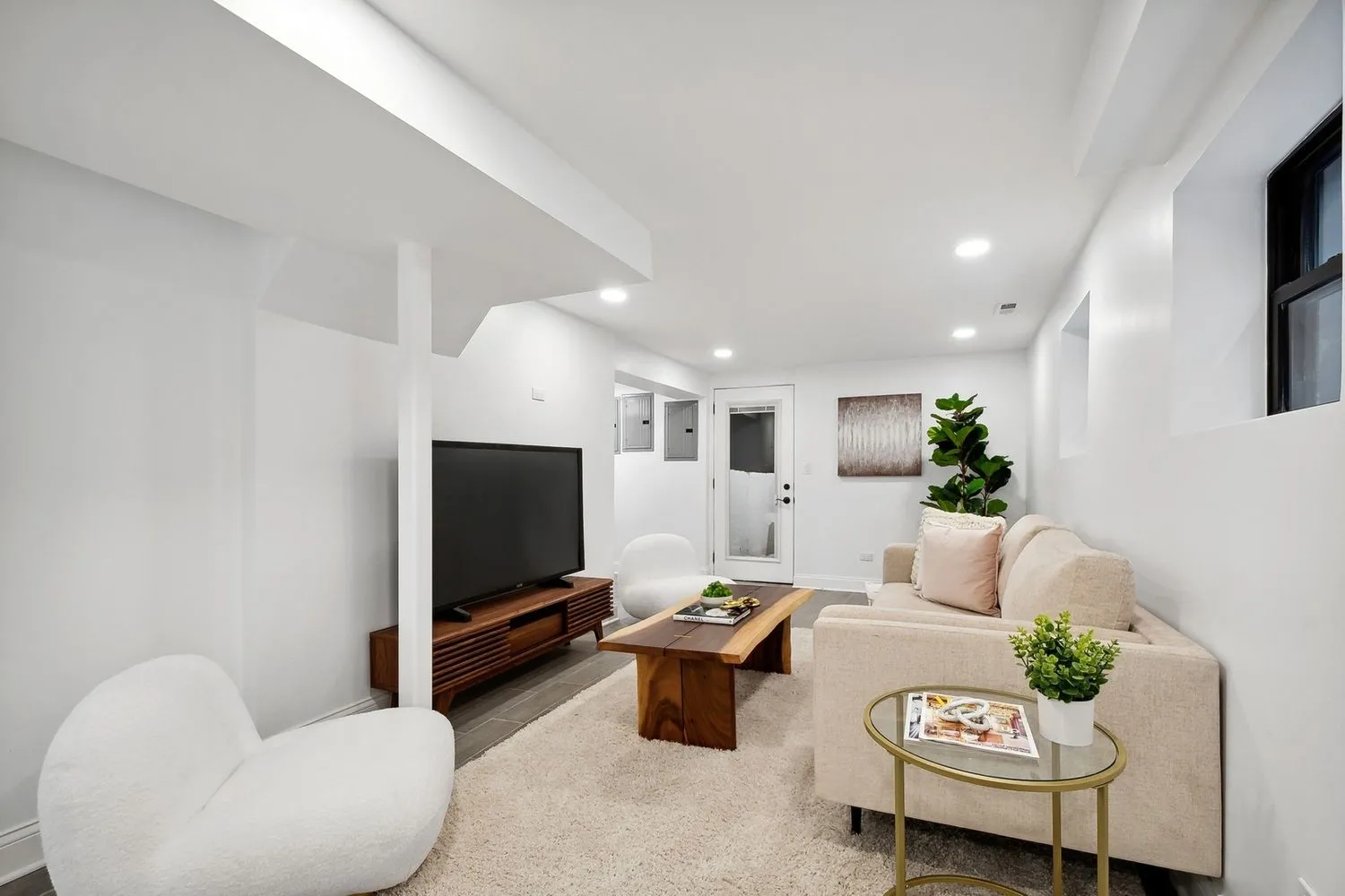 5426 N Western Ave   60625 60625-unit#1-Chicago-IL