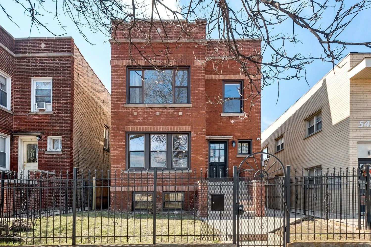 5426 N Western Ave   60625 60625-unit#1-Chicago-IL