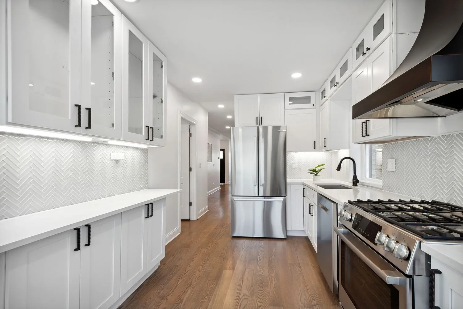 5426 N Western Ave   60625 60625-unit#1-Chicago-IL