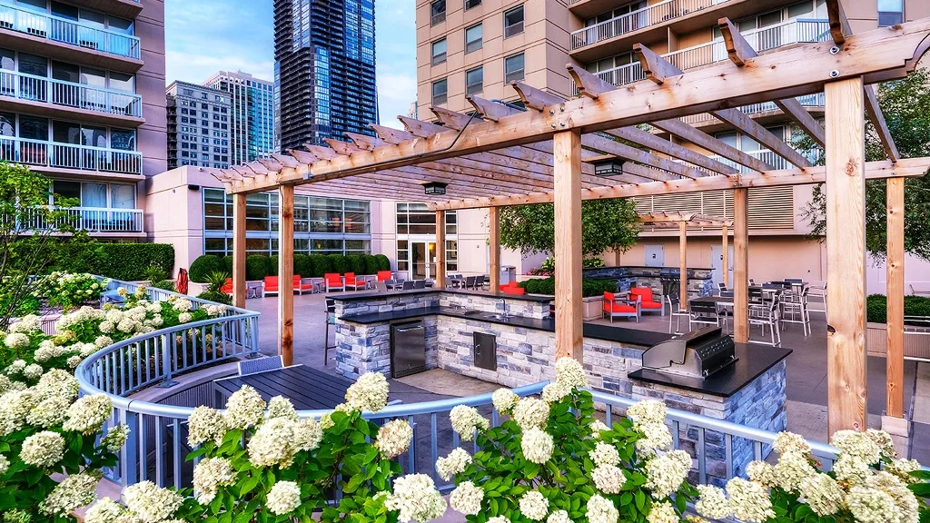545 N Dearborn St   60654 60654-unit#1107-Chicago-IL