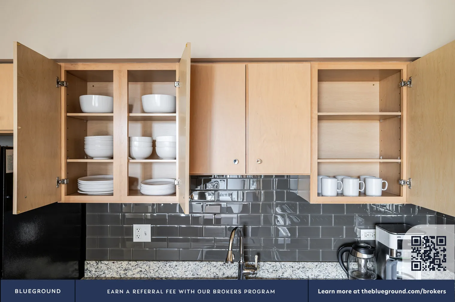 225 N Columbus Dr   60611 60611-Aqua-unit#ID1201-Chicago-IL