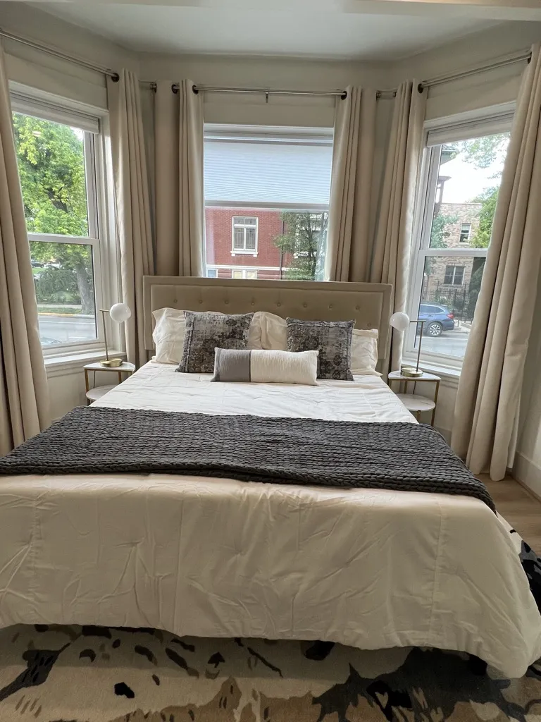 2956 W Logan Blvd   60647 60647-unit#1-Chicago-IL