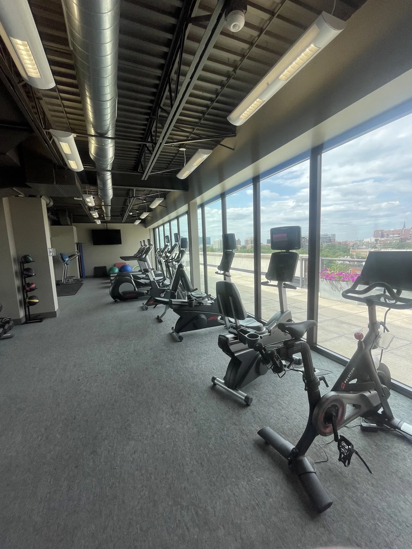 211 W Scott St 60610 60610-unit#410-Chicago-IL