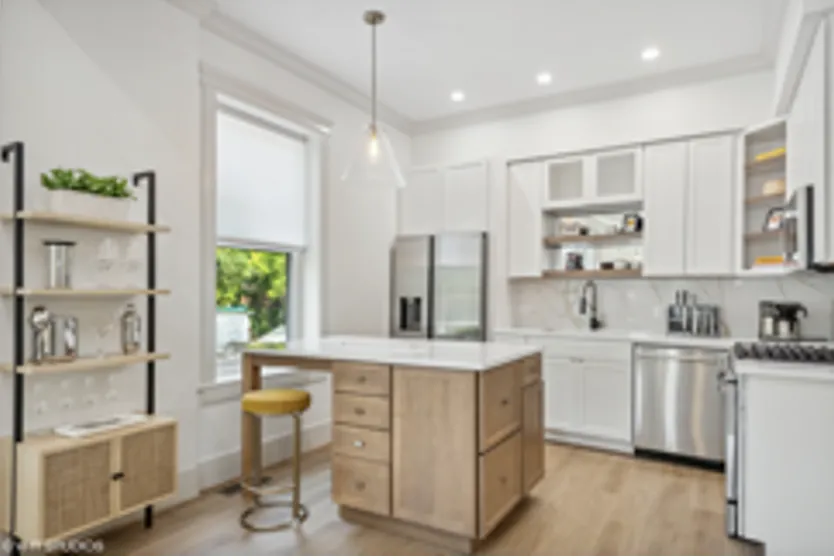 2956 W Logan Blvd   60647 60647-unit#1-Chicago-IL