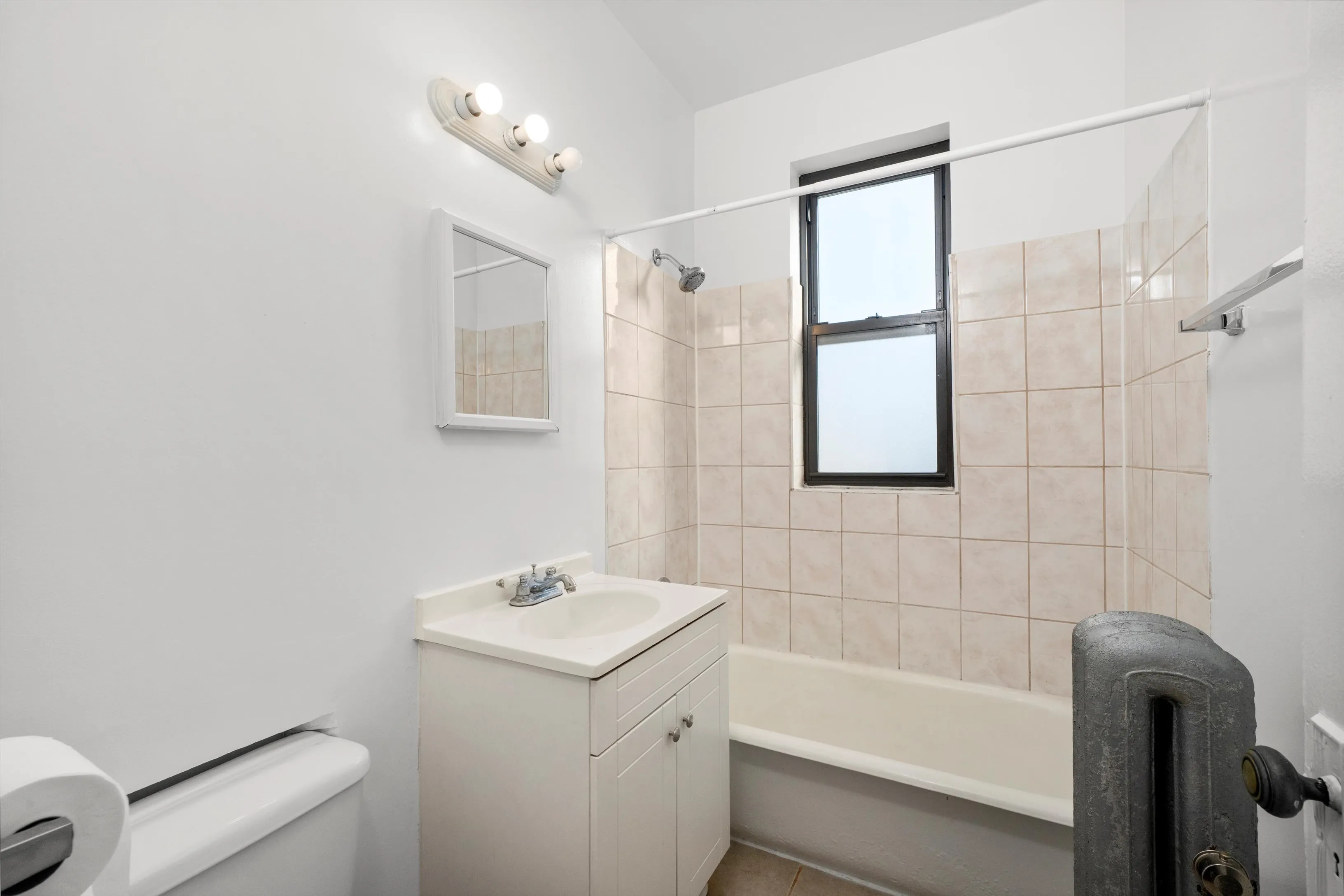 2704 N SAWYER AVE 60647-unit#315-Chicago-IL