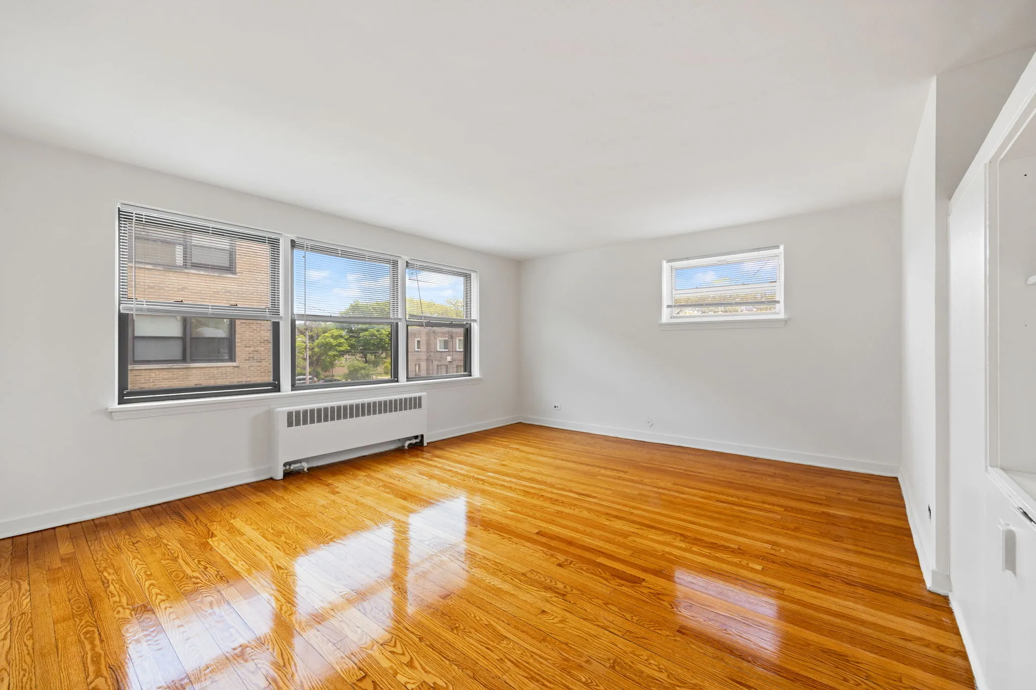 2709 W SUMMERDALE AVE 60625-unit#01-Chicago-IL