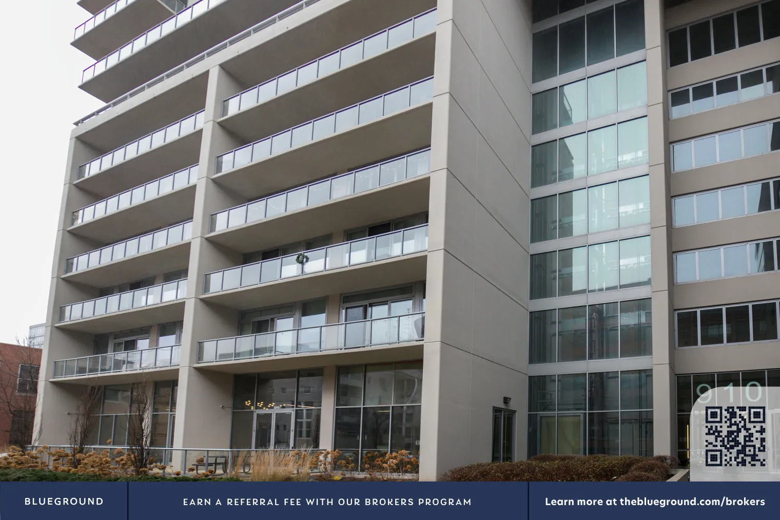910 W Huron St 60642 60642-Mondial-unit#id1023-Chicago-IL