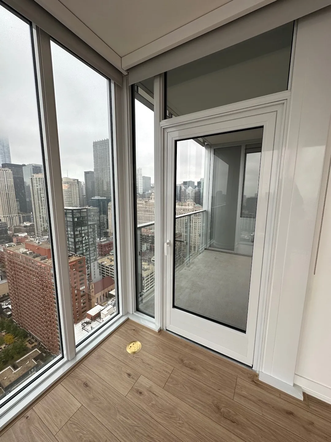 369 W Grand Ave 60654 60654-unit#1302-Chicago-IL