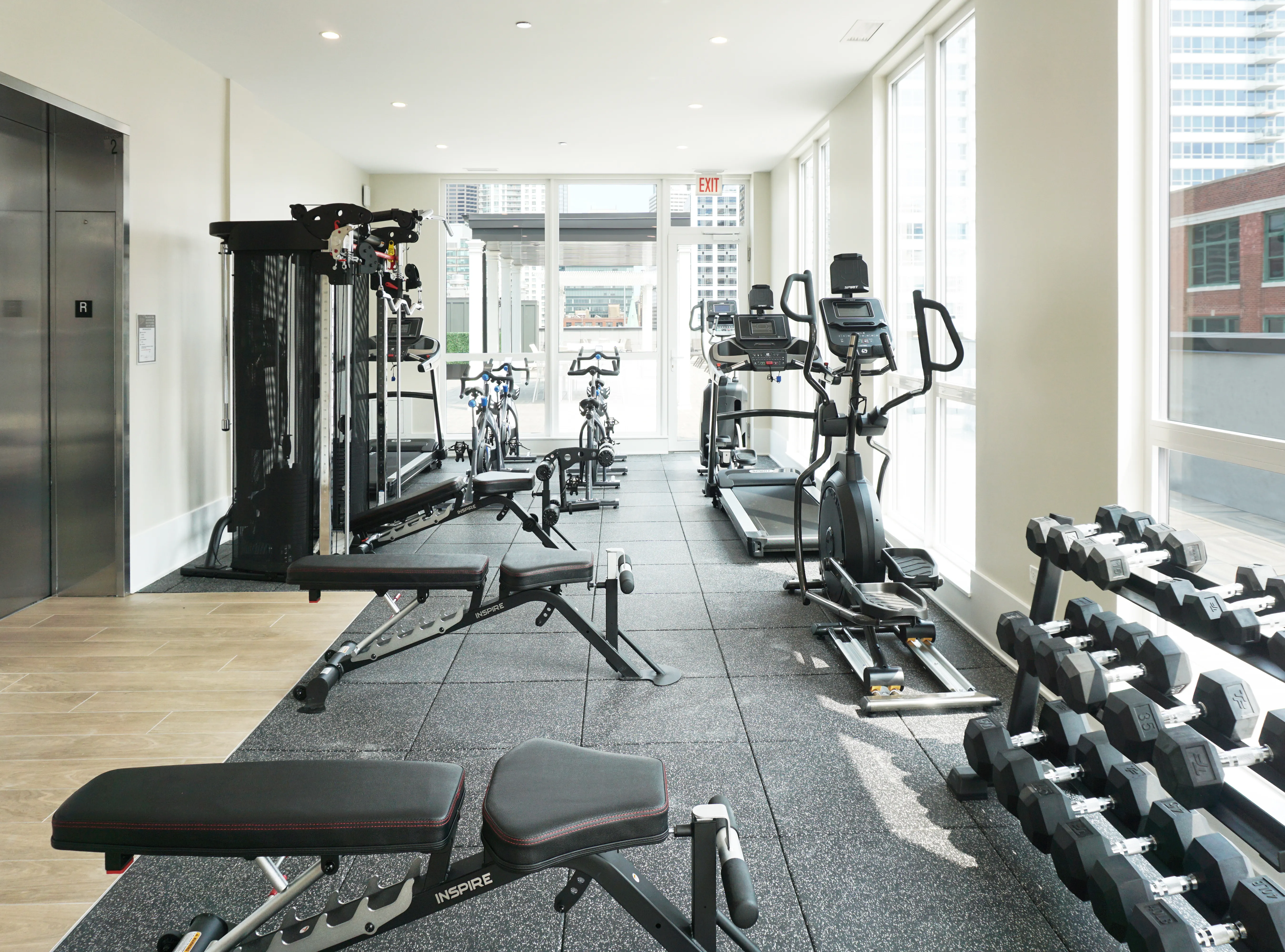 812 W Adams St   60607 60607-812 W. Adams-unit#303-Chicago-IL