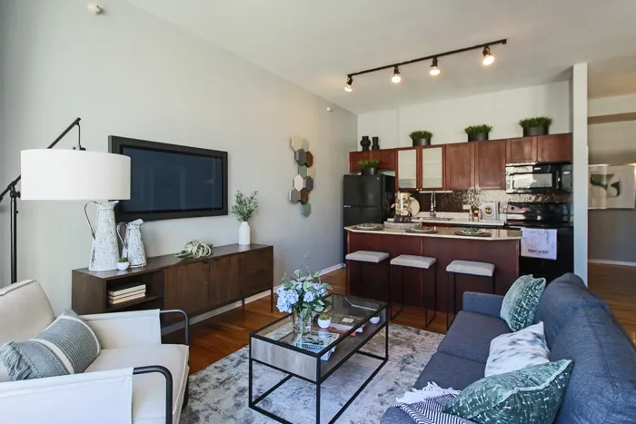 343 S Dearborn St   60604 60604-unit#604-Chicago-IL