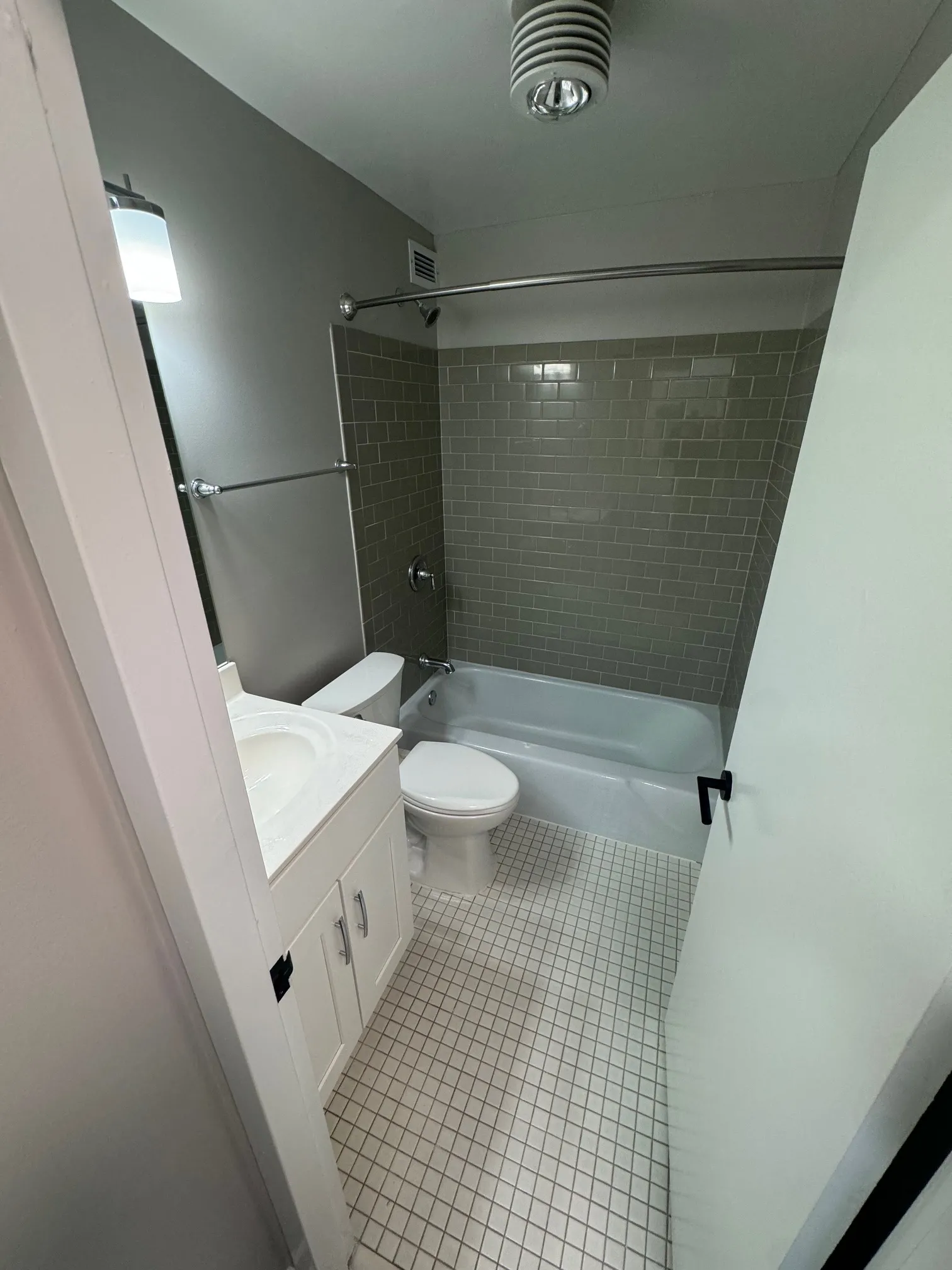 3450 N Lake Shore Dr   60657 60657-unit#1504-Chicago-IL