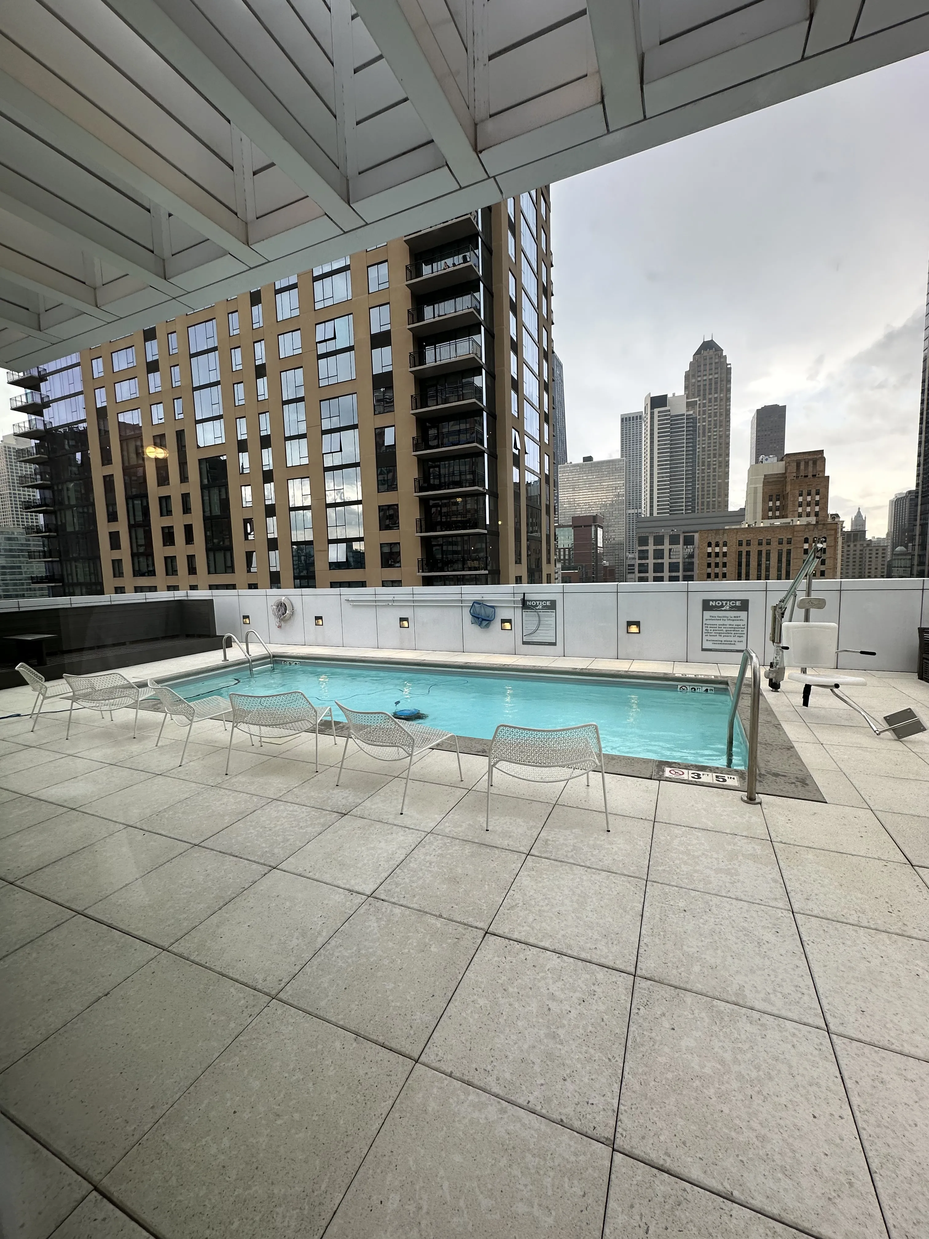 810 N Clark St 60610 60610-unit#302-Chicago-IL