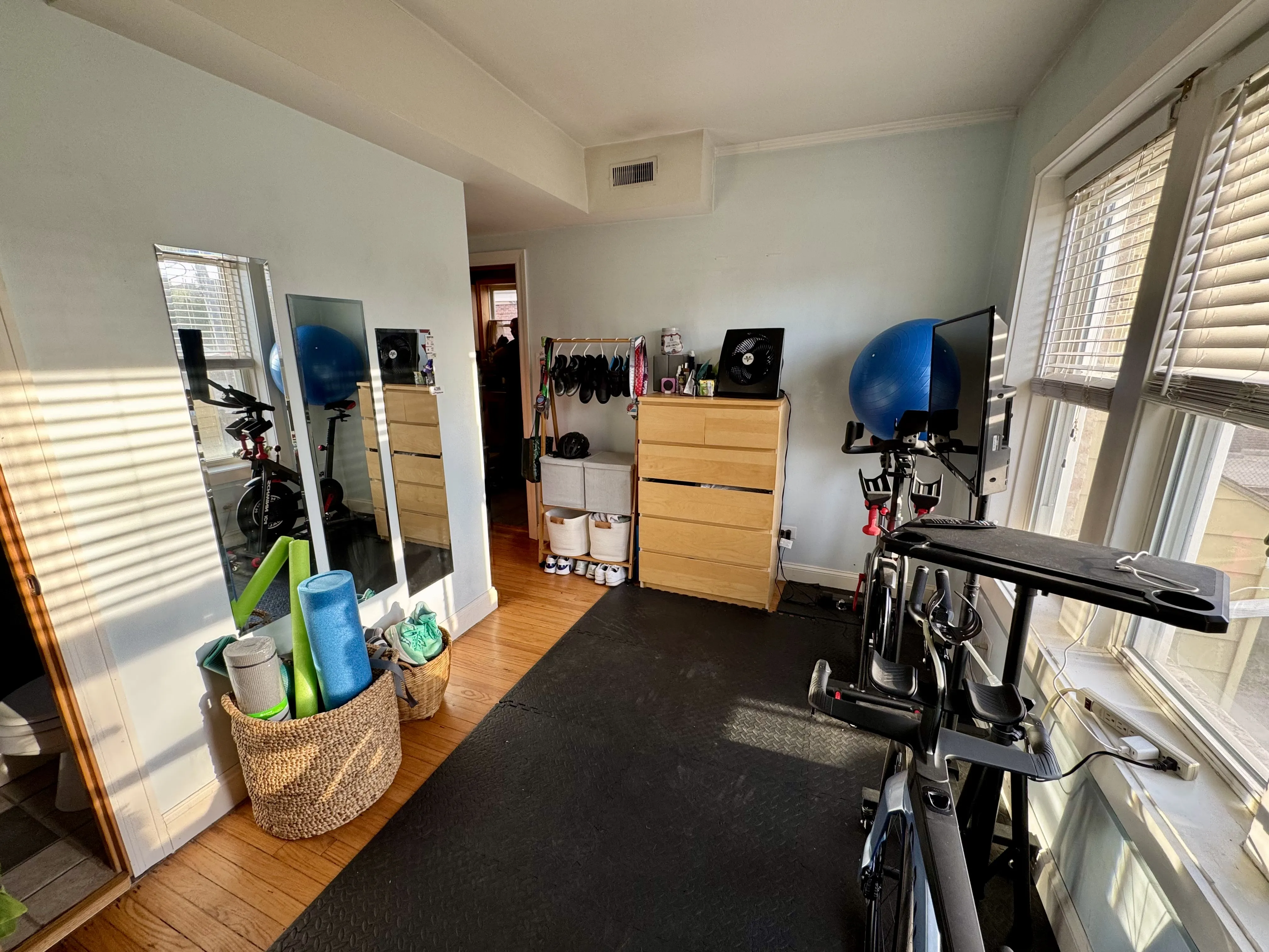 4240 N Richmond St 60618 60618-unit#1-Chicago-IL