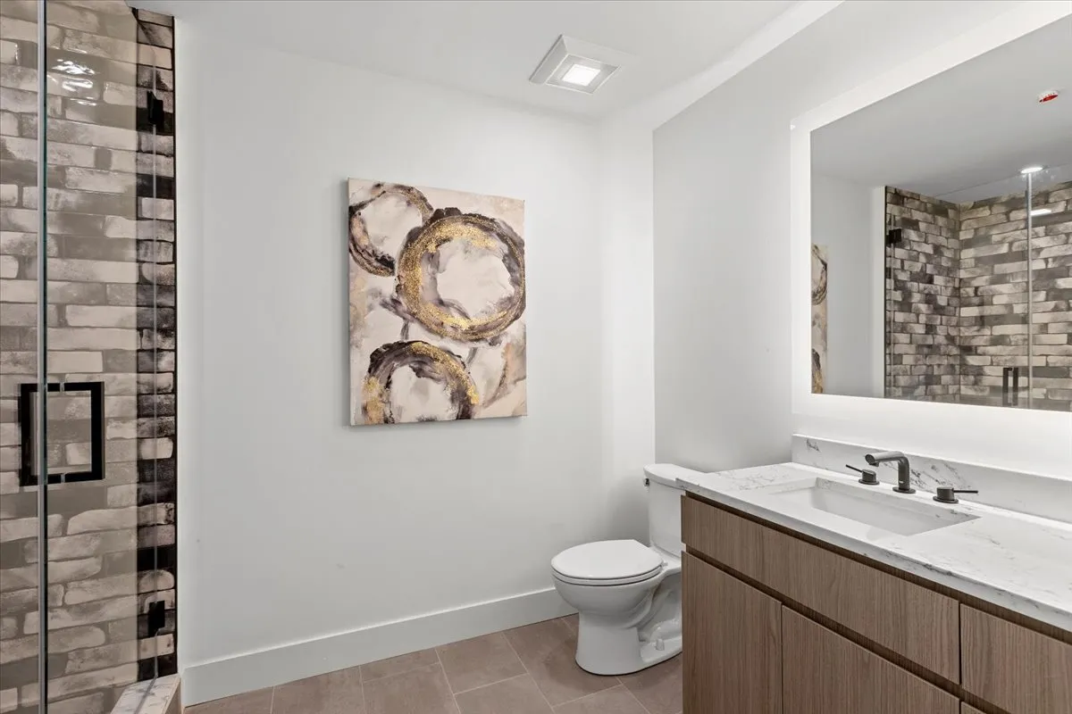 153 W Ohio St   60654 60654-unit#407-Chicago-IL