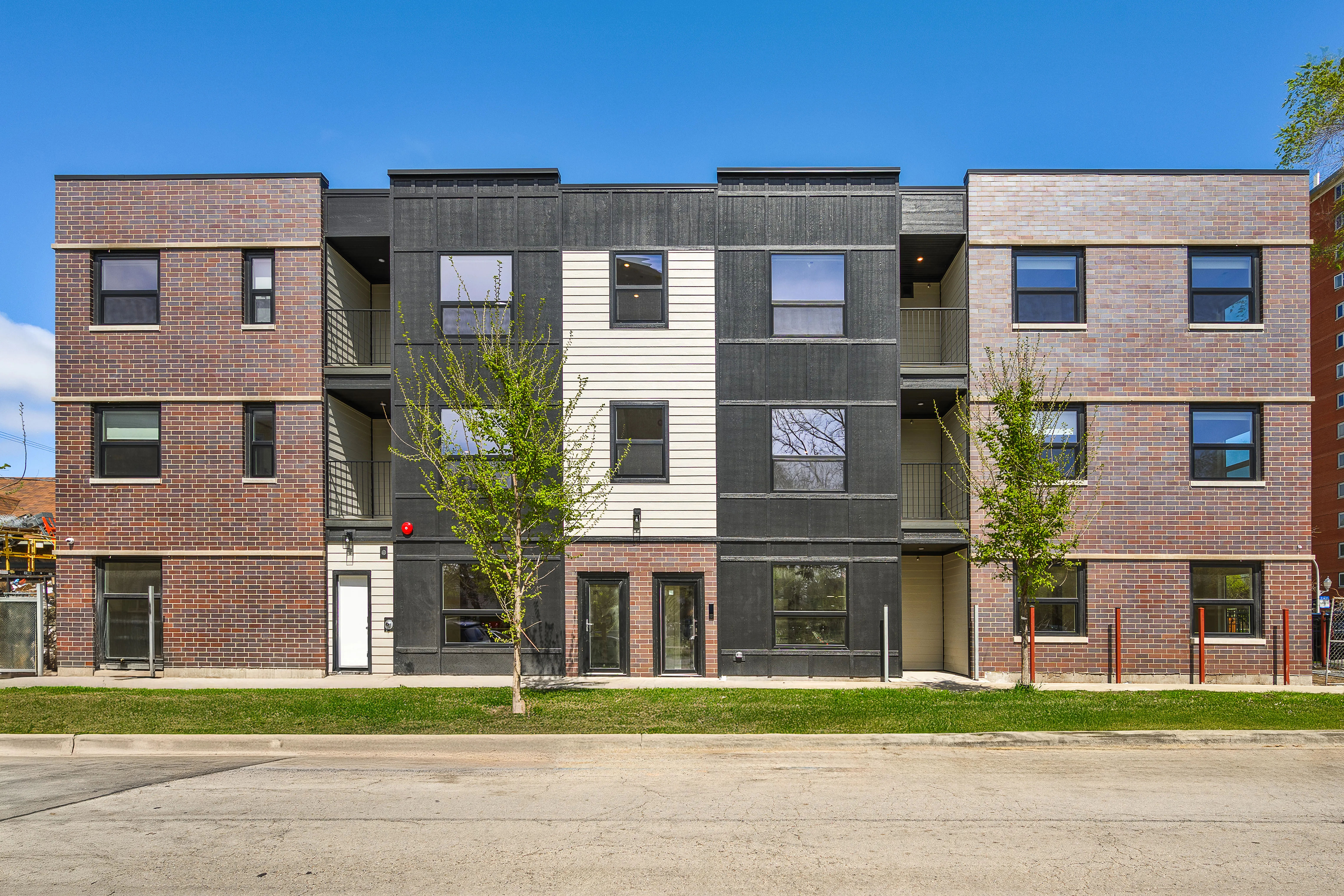 3992 S Lake Park Ave   60653 60653-Chicago-IL