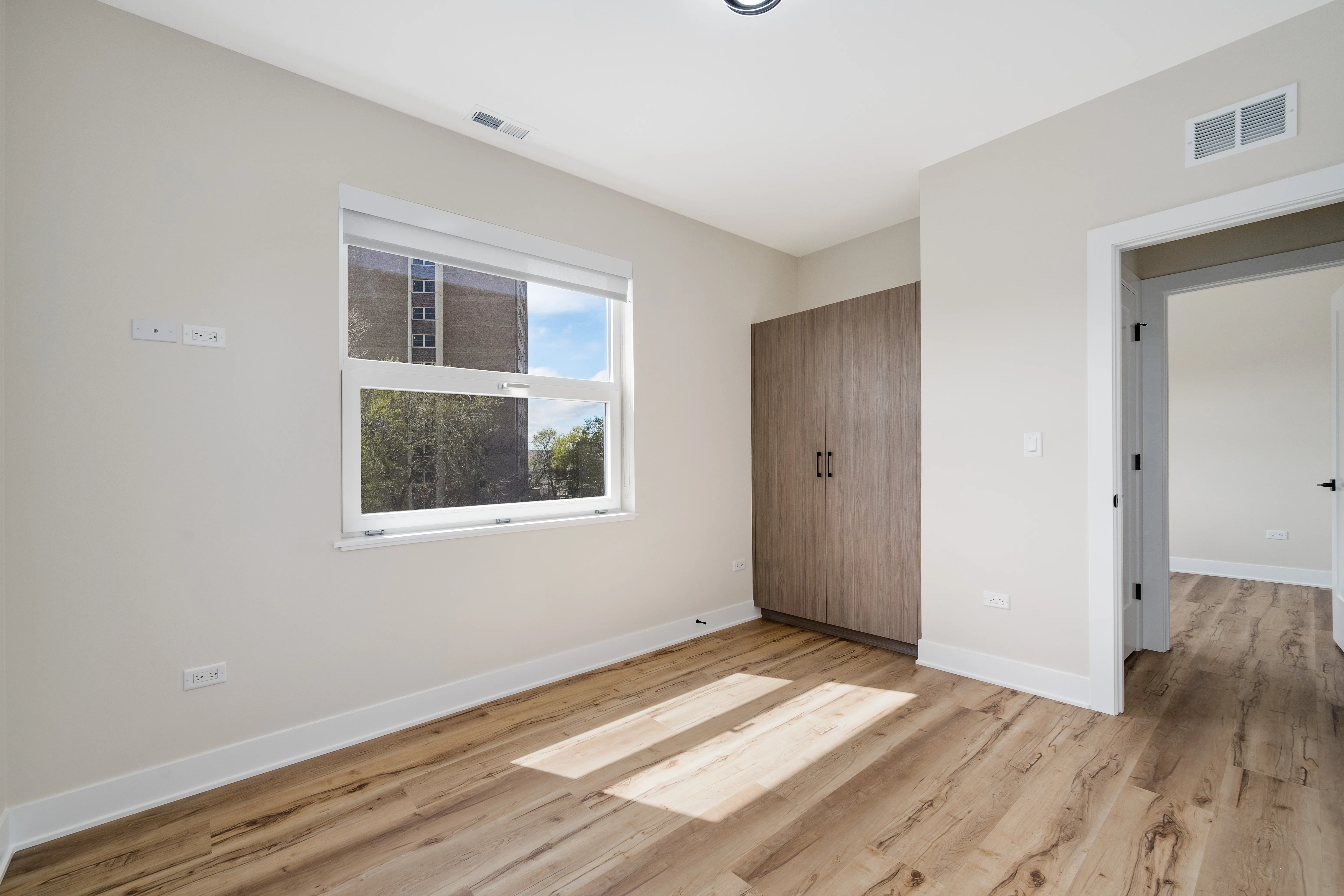 3992 S Lake Park Ave   60653 60653-Chicago-IL