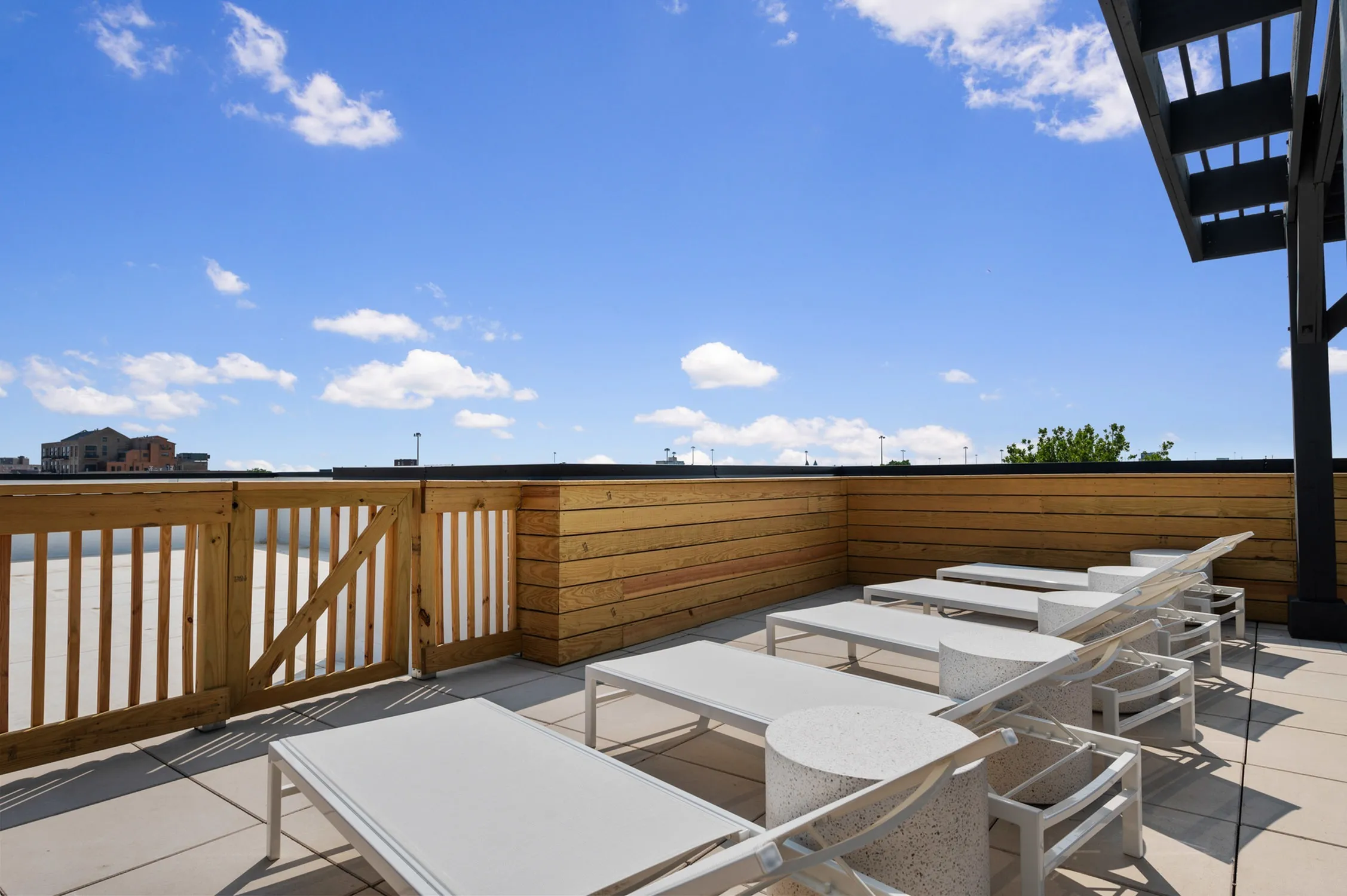 2401 S State St 60616 60616-McCormick Coliving-Chicago-IL