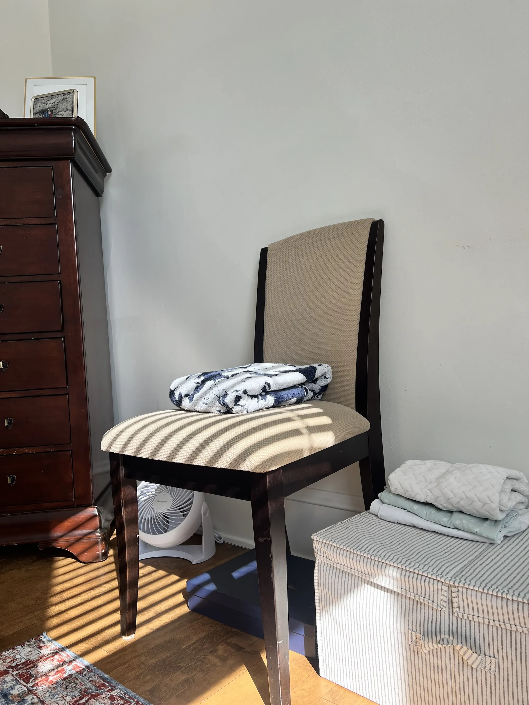 1239 W WAVELAND AVE 60613-unit#1-Chicago-IL