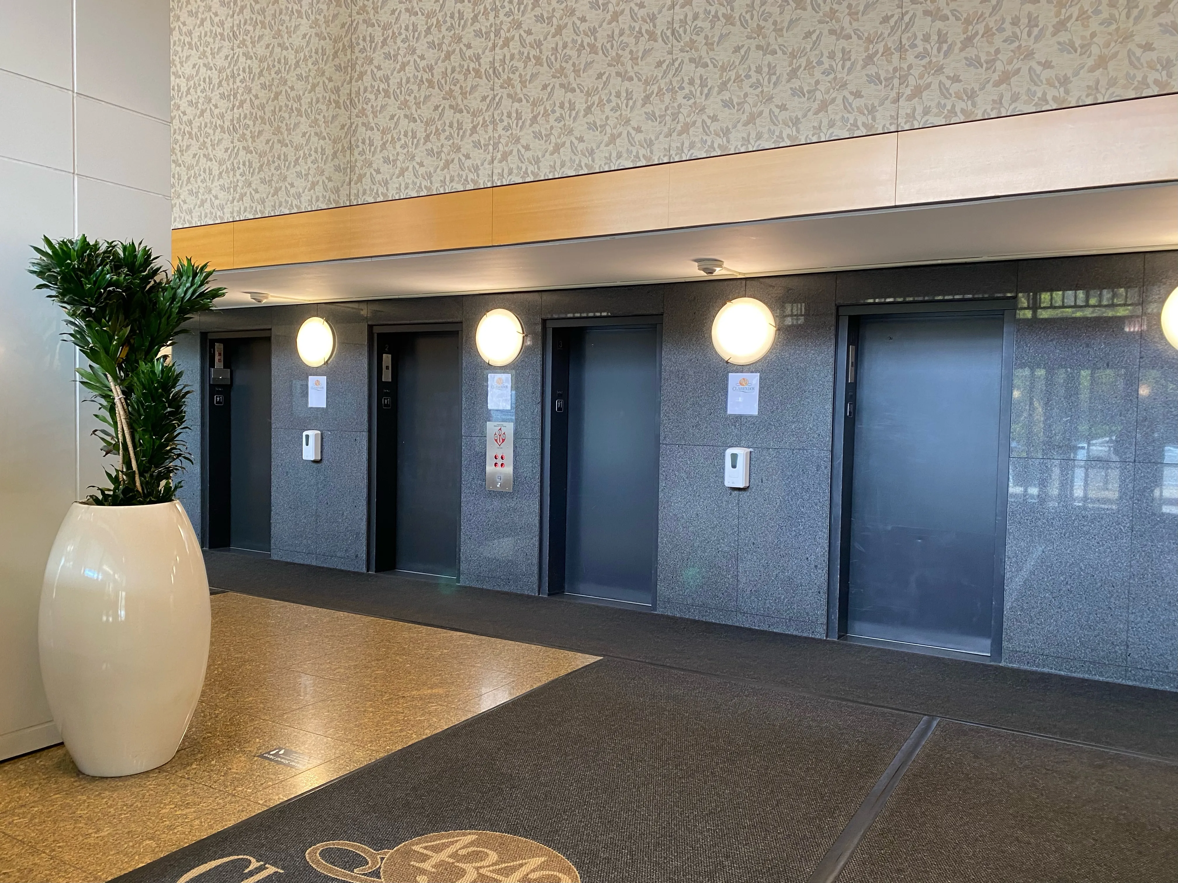 4343 N Clarendon Ave 60613 60613-Chicago-IL