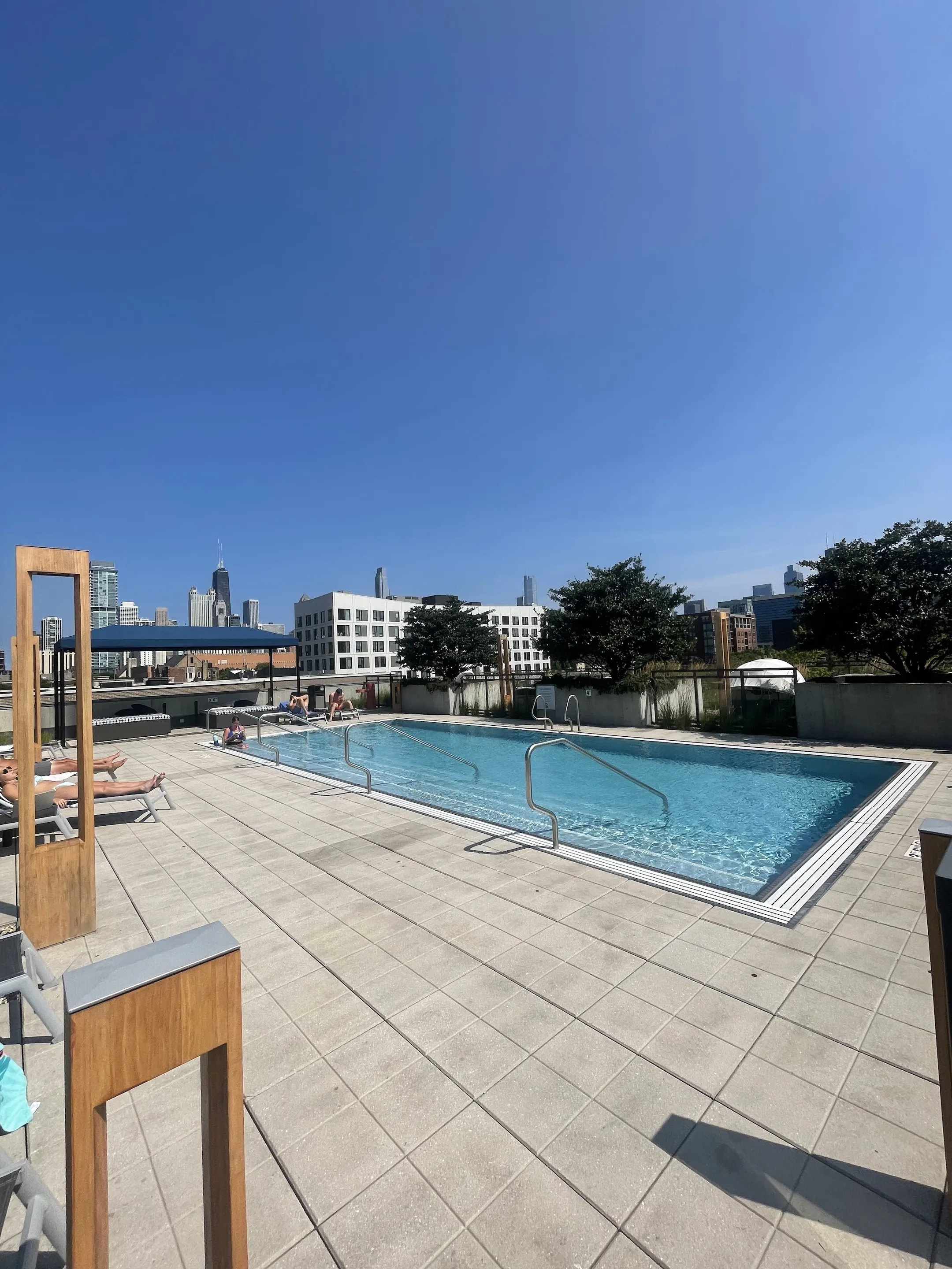 625 W Division St   60610 60610-unit#1605-Chicago-IL