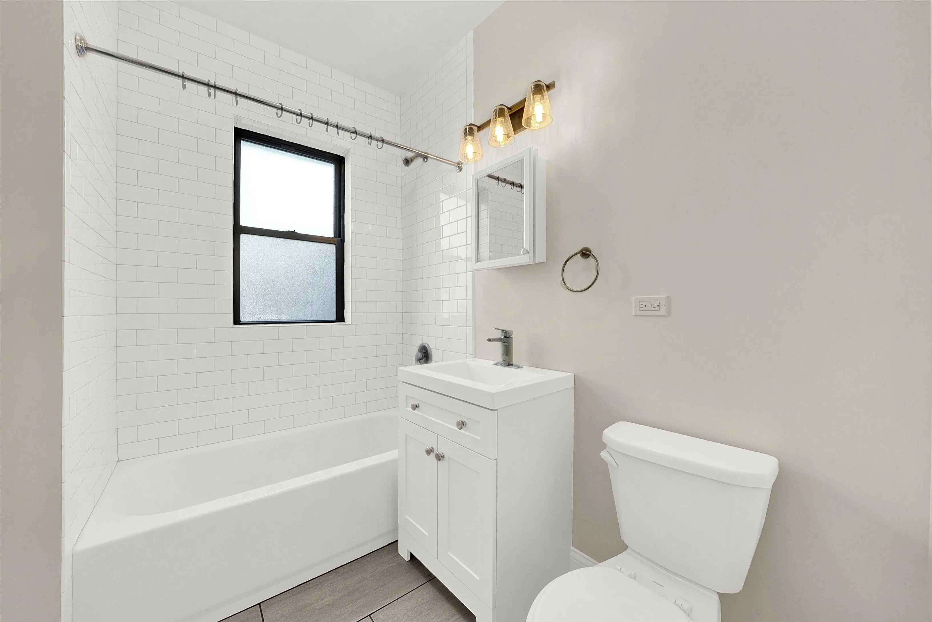 2524 N Kedzie Blvd   60647 60647-unit#1W-Chicago-IL