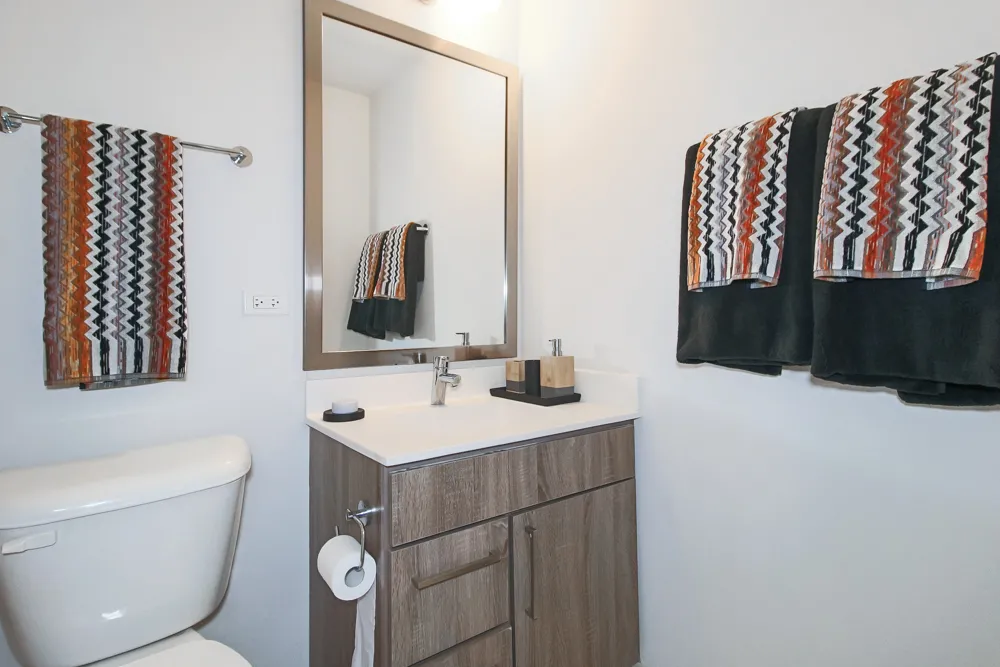 901 S Ashland Ave   60607 60607-unit#610-Chicago-IL