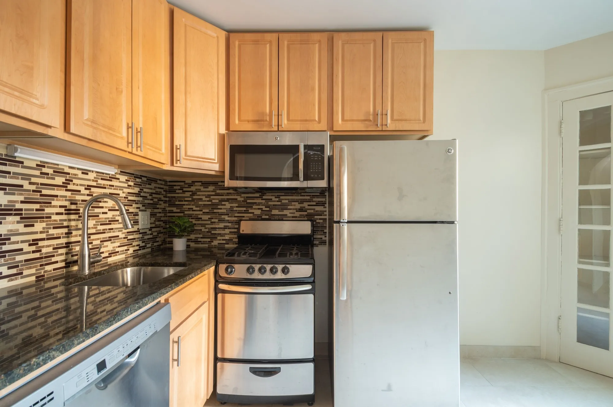 1824 N Lincoln Park W   60614 60614-unit#304-Chicago-IL
